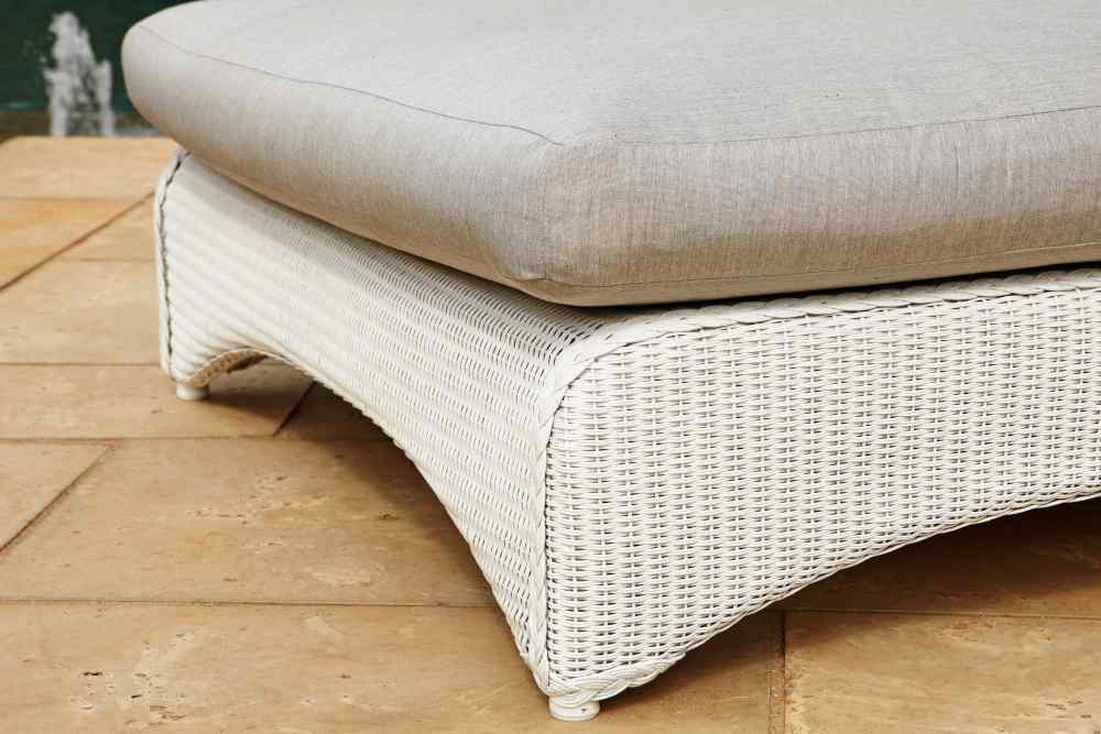 Loom Wicker Double Outdoor Chaise-Outdoor Chaises-Lloyd Flanders-LOOMLAN