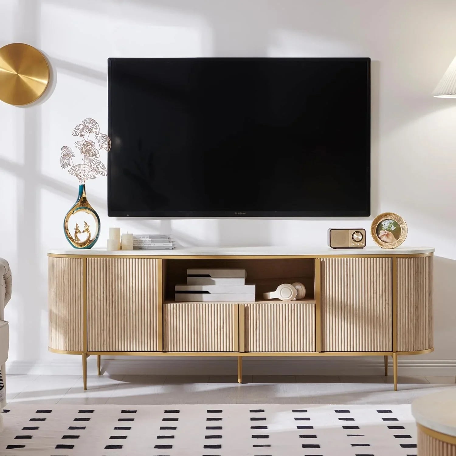 TV Stands & Media Cabinets