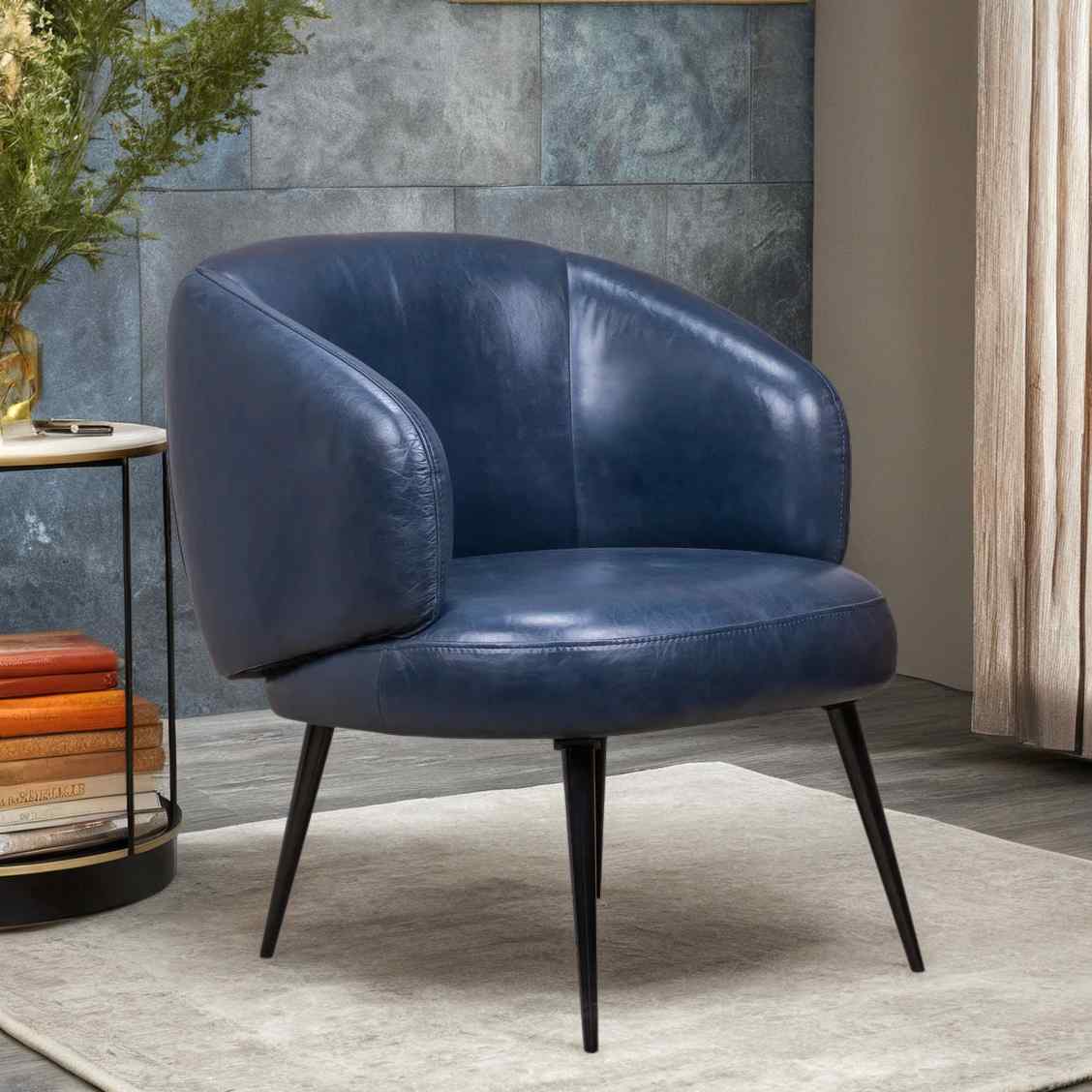 Versa Yukon Aesthetic Leather Chair