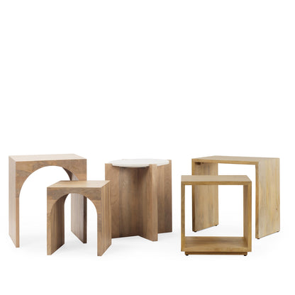 Alanna Wood Nesting Accent Table (Set of 2)