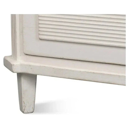 Altus Commode Antique White Three Drawers Chest - LOOMLAN - Sarreid - Chests