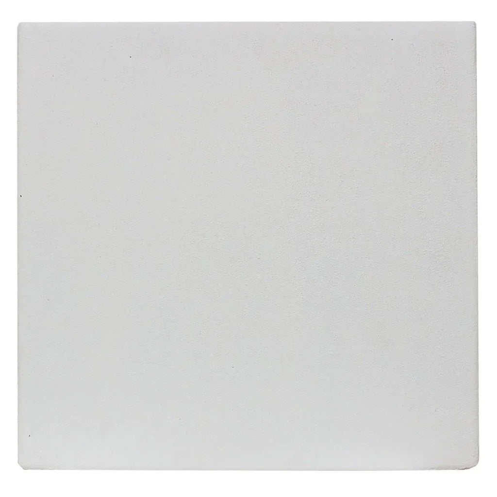 Bodhit Resin Patio End Table - LOOMLAN - Artesia - Outdoor Side Tables