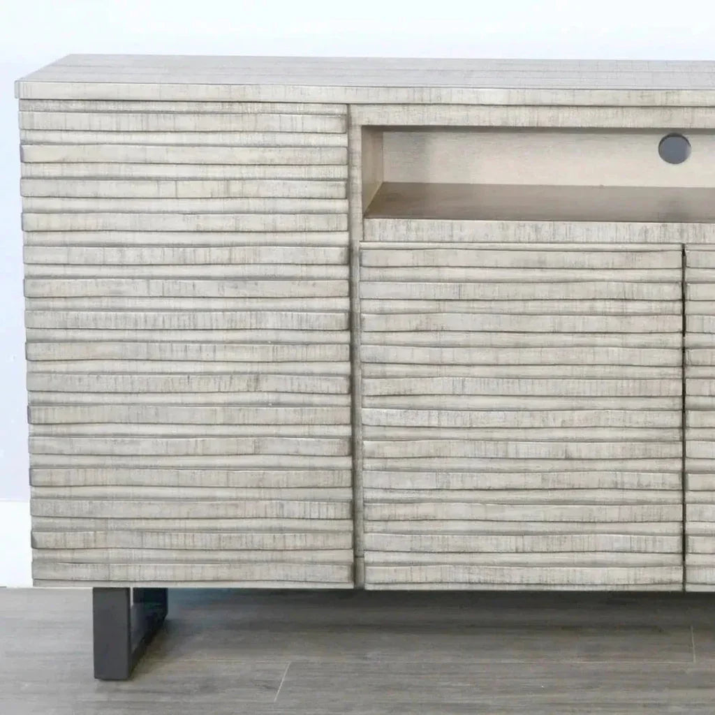 Carved Wood TV Stand with Soundbar and Doors - LOOMLAN - Sunny D - TV Stands & Media Centers