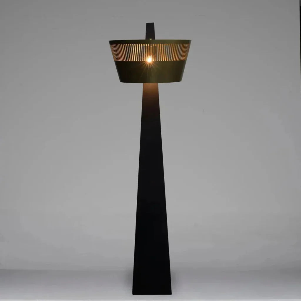 Claudius Floor Lamp, Black of Brass Steel-Floor Lamps-Noir-LOOMLAN