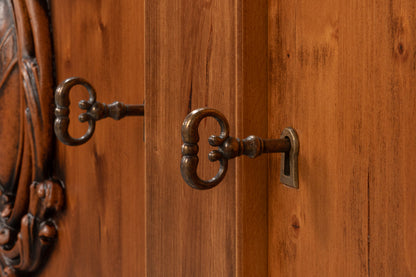 Crested Four Doors Wood Sideboard