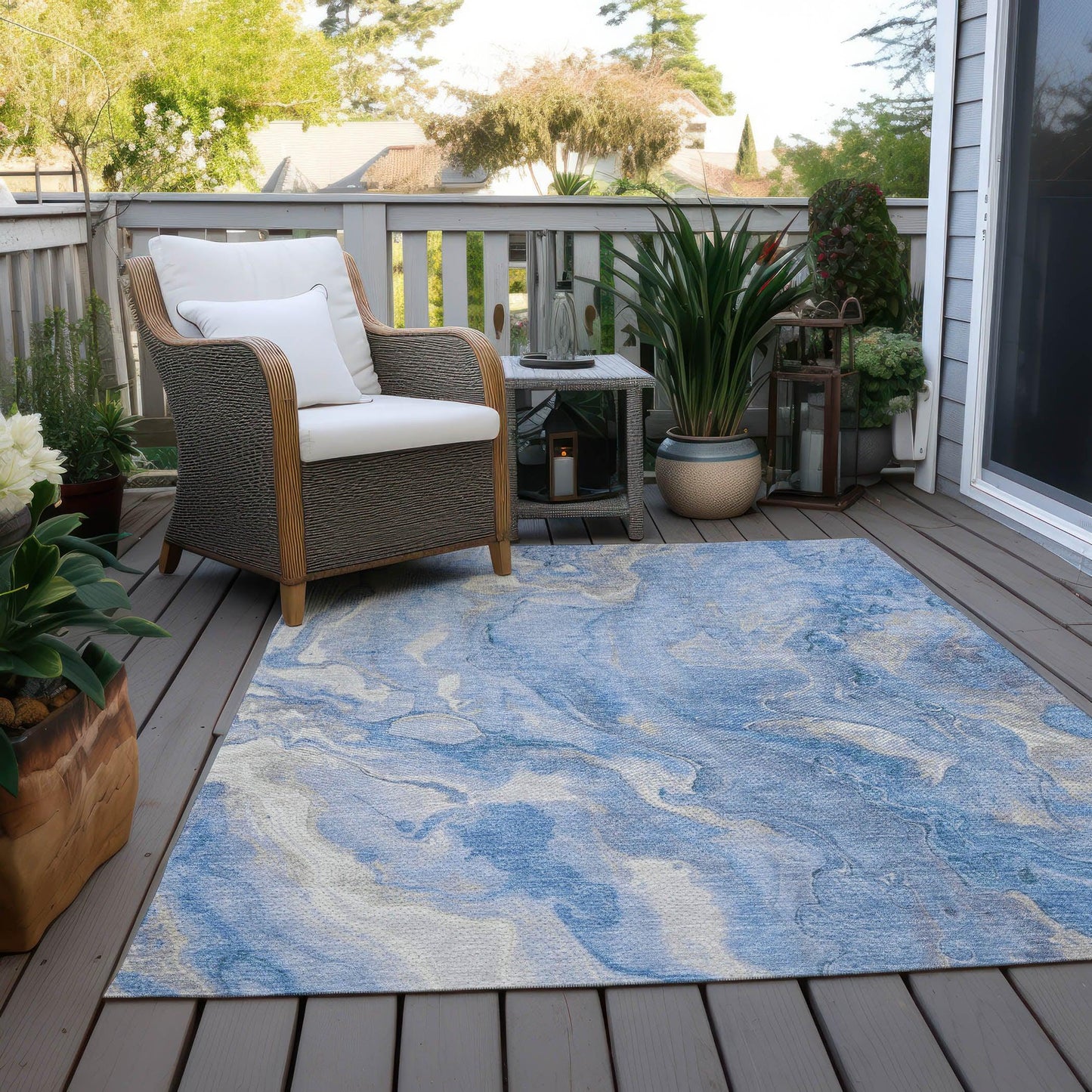 Faerel Blue Washable Indoor-Outdoor Rug