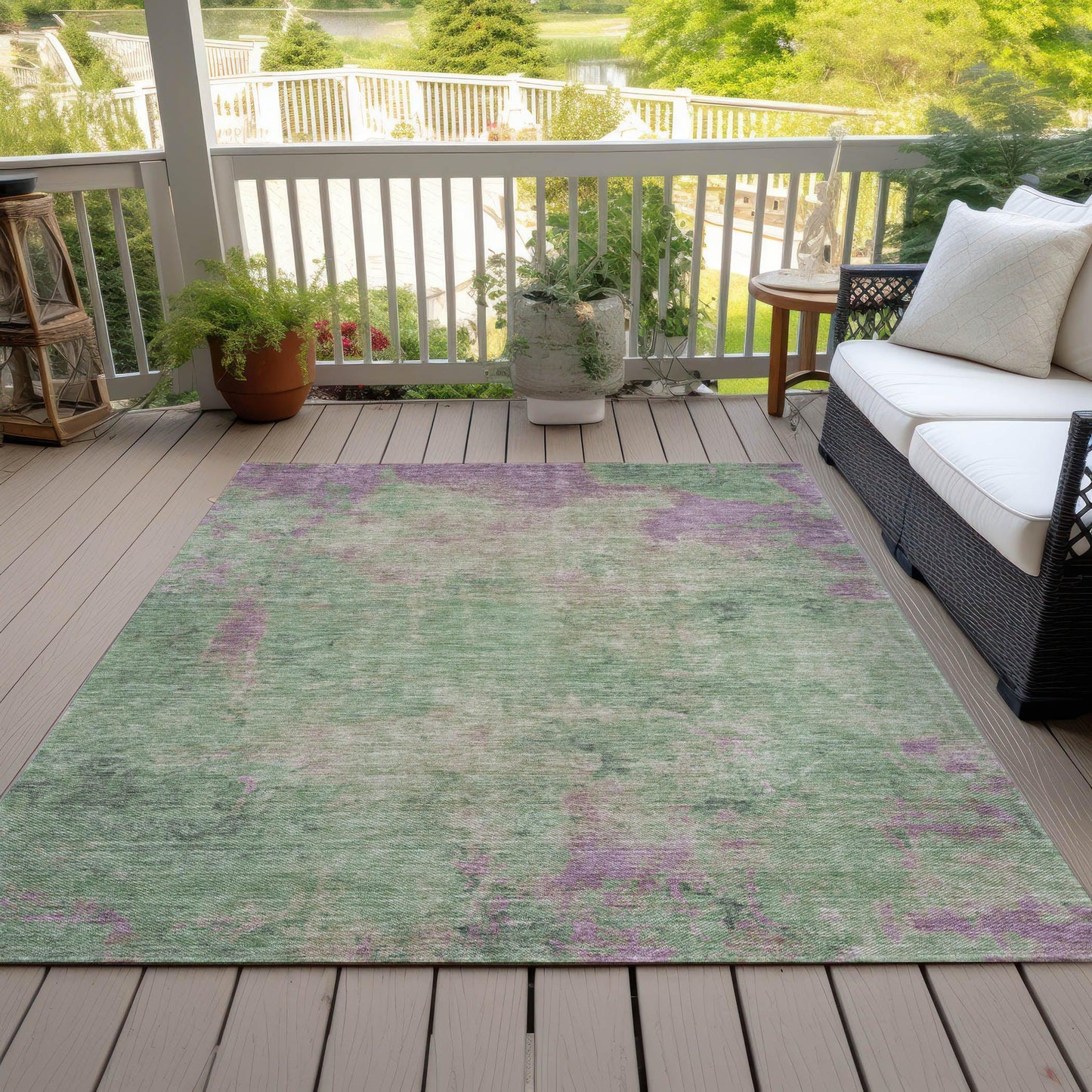 Faerion Green Washable Indoor-Outdoor Rug