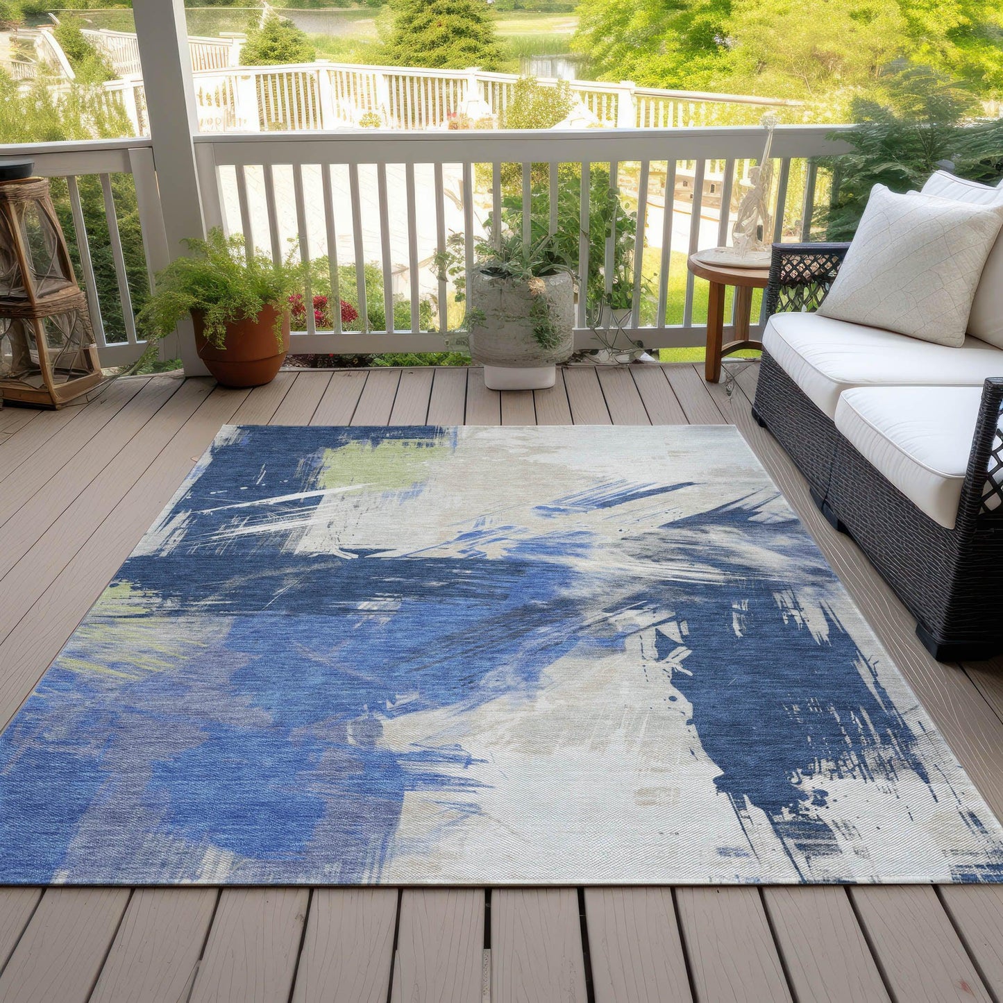 Faerira Blue Washable Indoor-Outdoor Rug