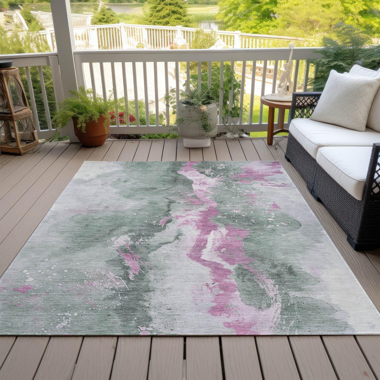 Faerius Green Washable Indoor-Outdoor Rug
