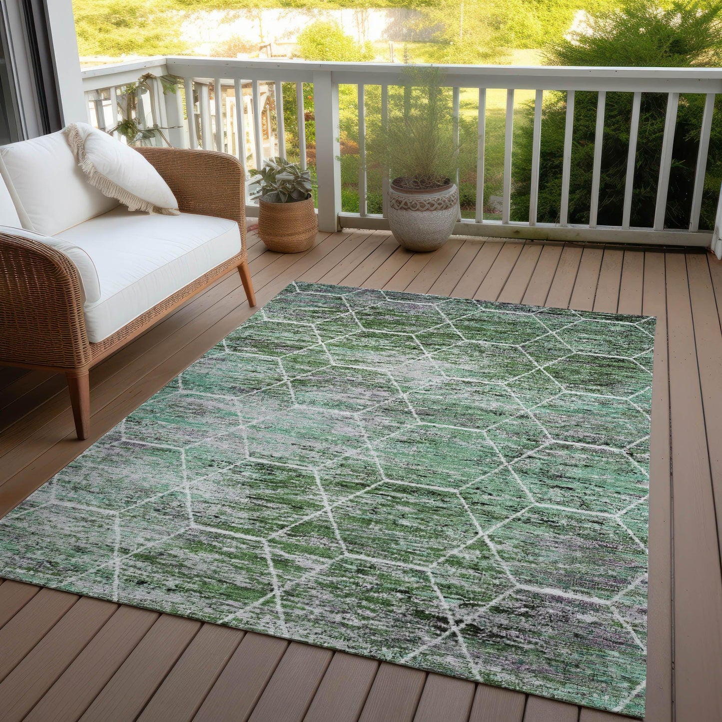 Galyn Green Washable Indoor-Outdoor Rug