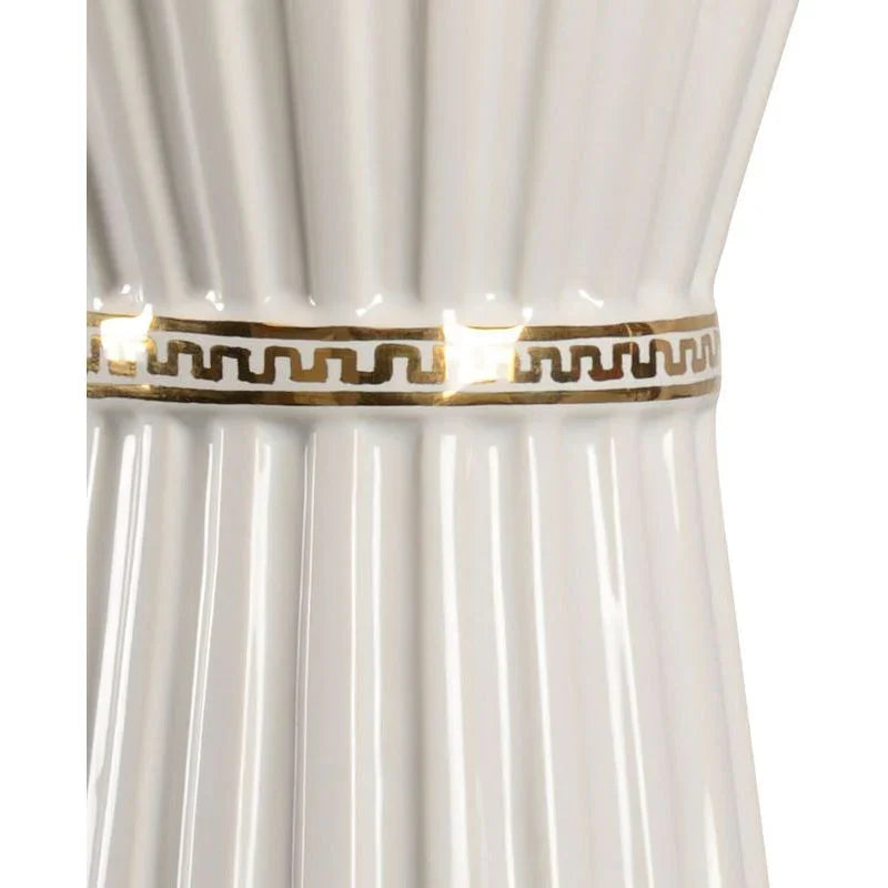 Gold Faithful Classic Table Lamp - LOOMLAN - Wildwood - Table Lamps