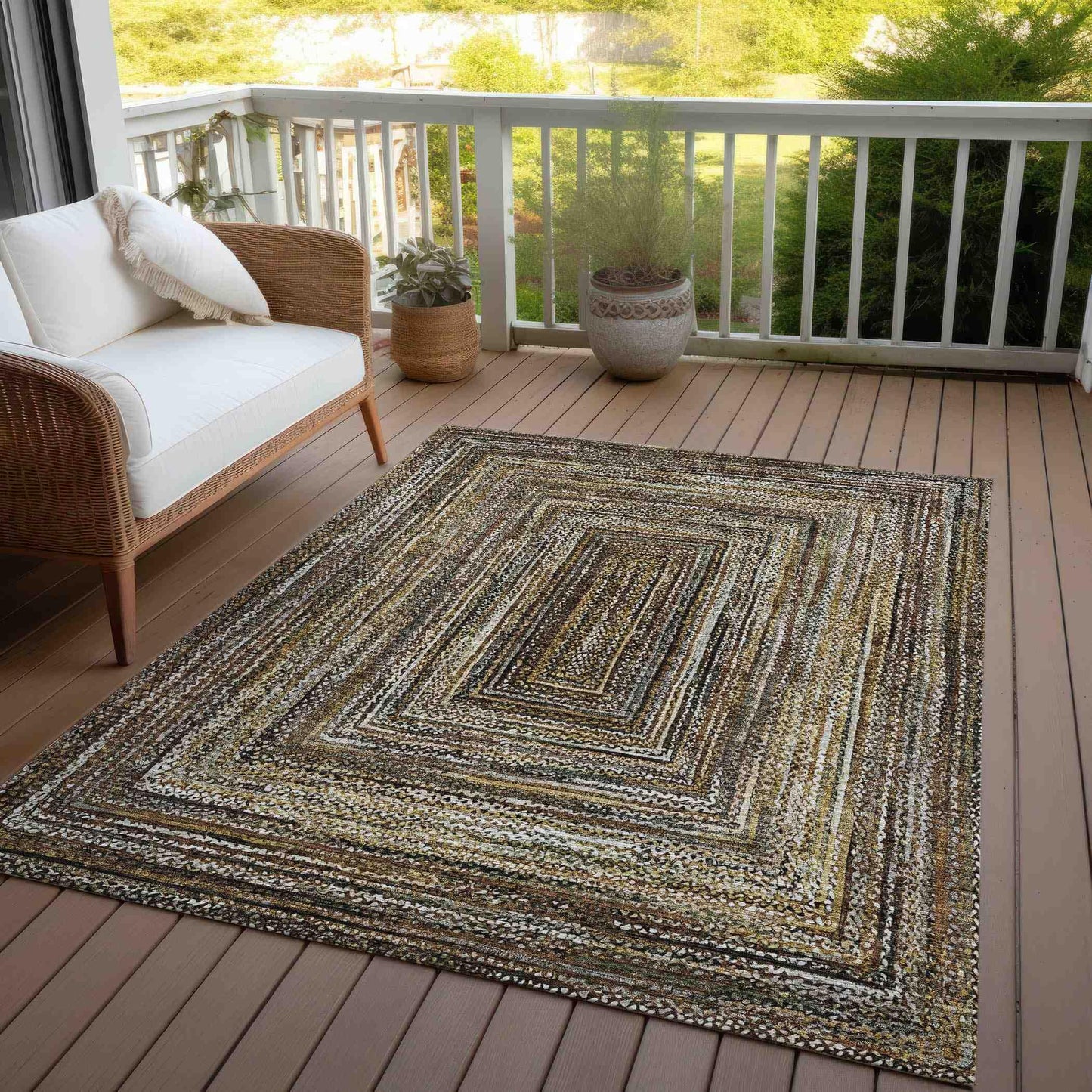 Haelanor Brown Washable Indoor-Outdoor Rug