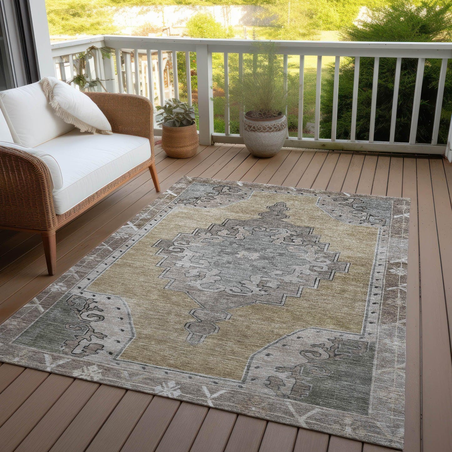 Haelion Brown Washable Indoor-Outdoor Rug