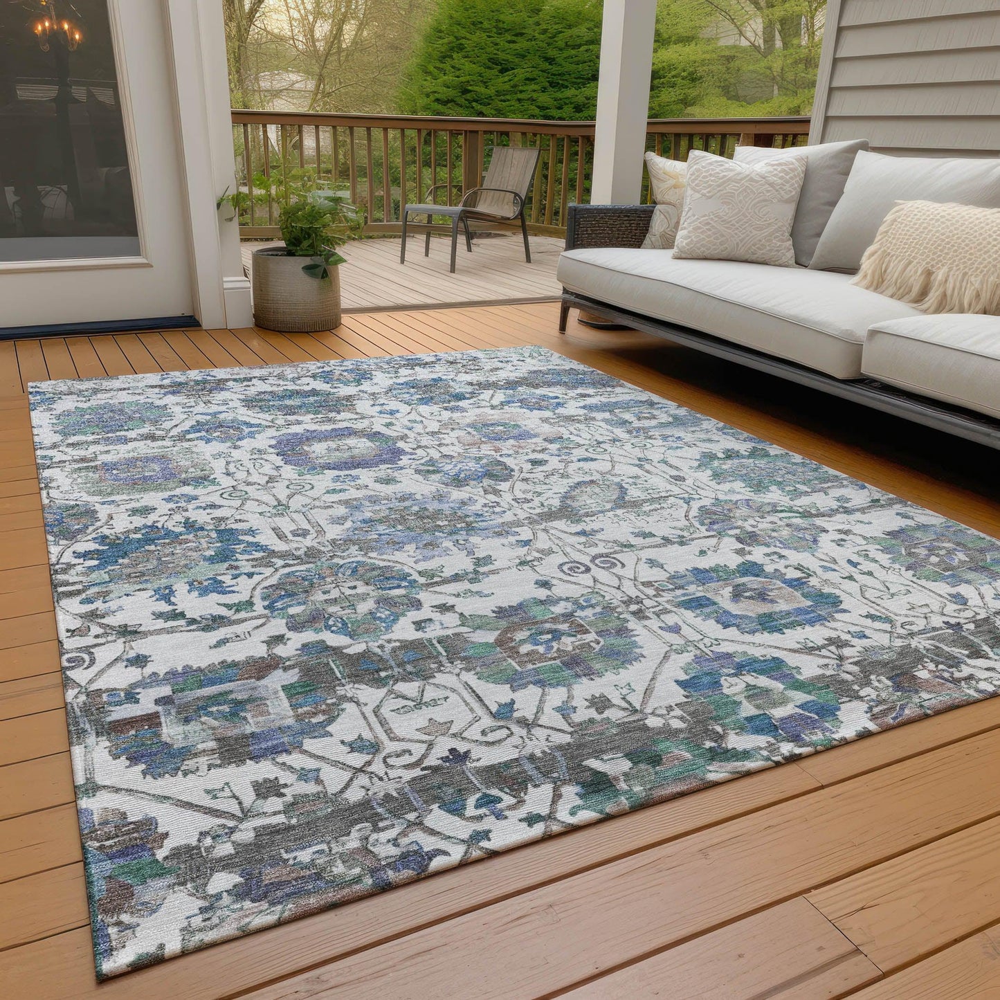 Haelira Ivory Washable Indoor-Outdoor Rug