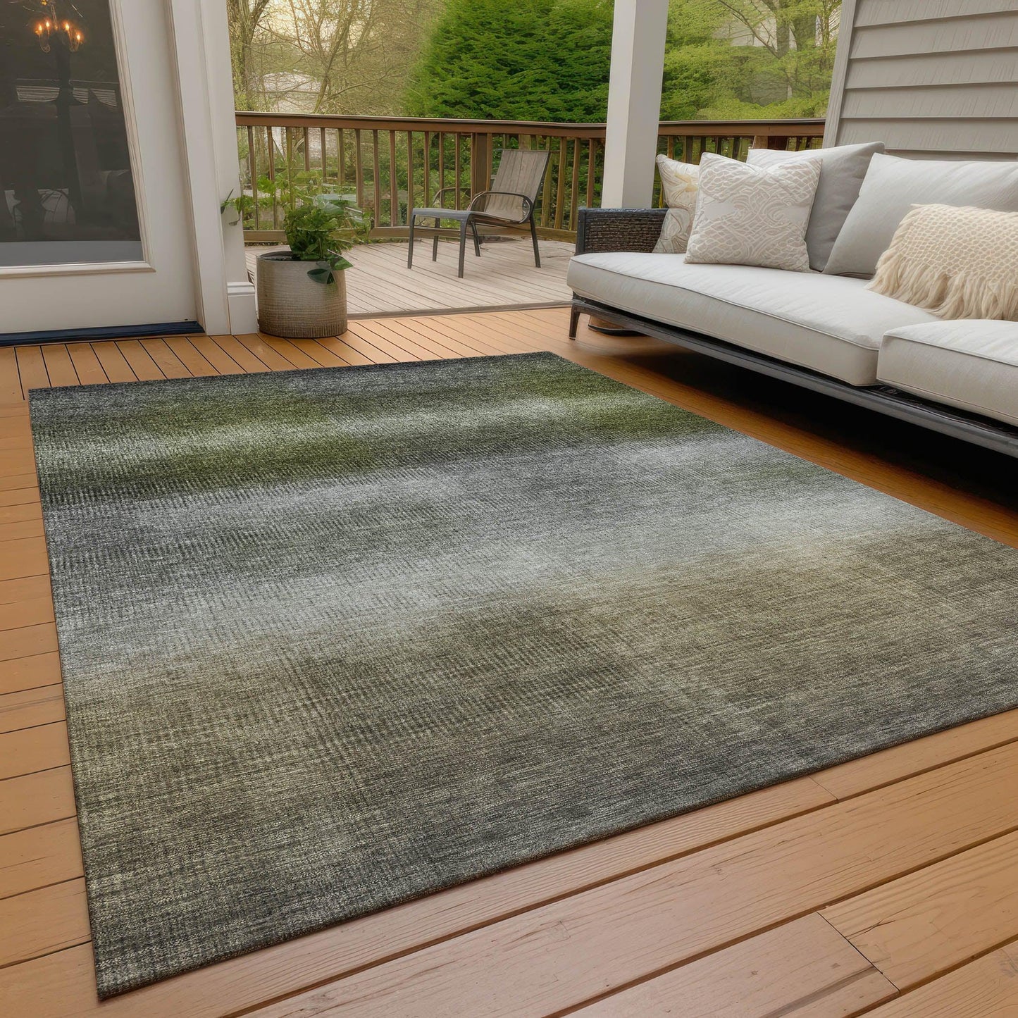 Haelor Gray Washable Indoor-Outdoor Rug