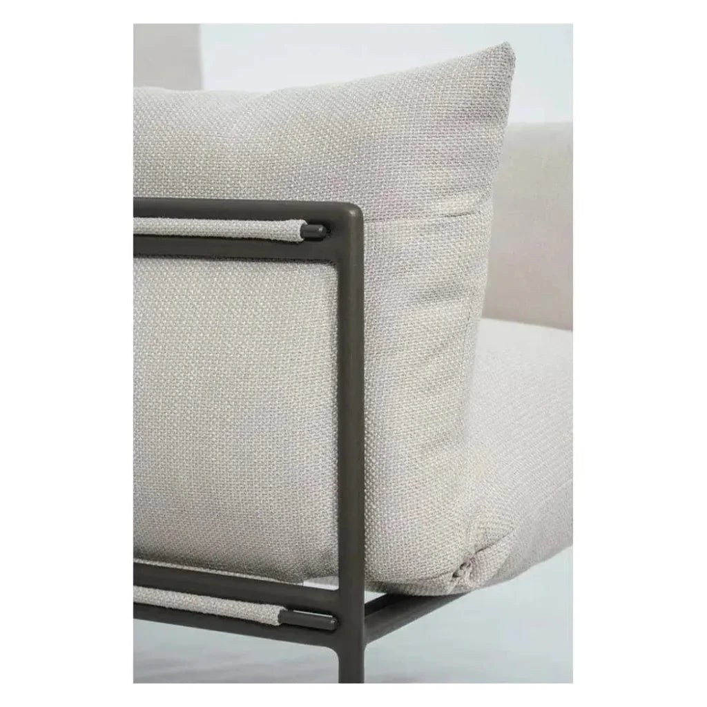 Hebrides Lounge Chair - Carrion Wheat Outdoor-Outdoor Lounge Chairs-Seasonal Living-LOOMLAN