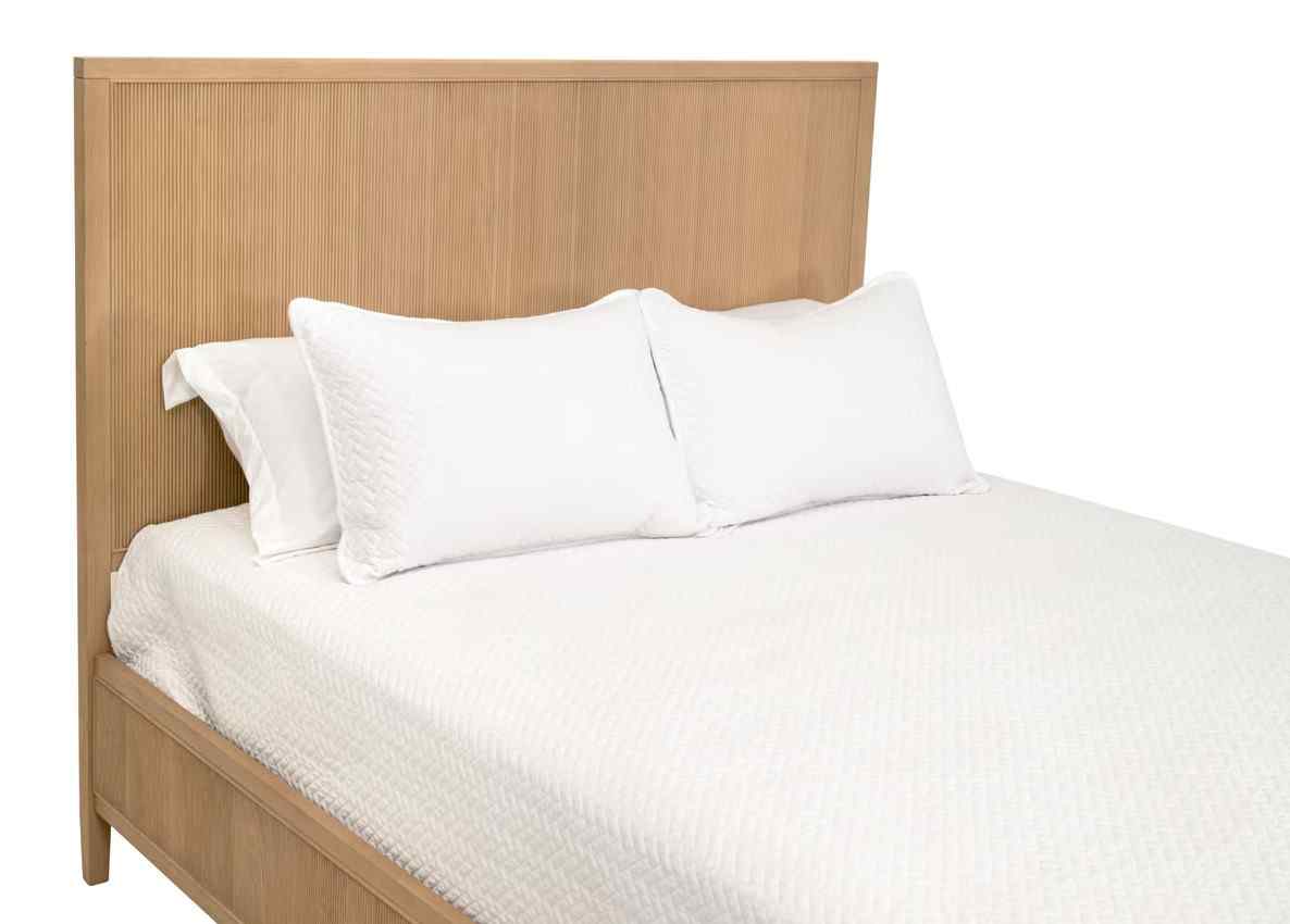 Highland Solid Wood Bed
