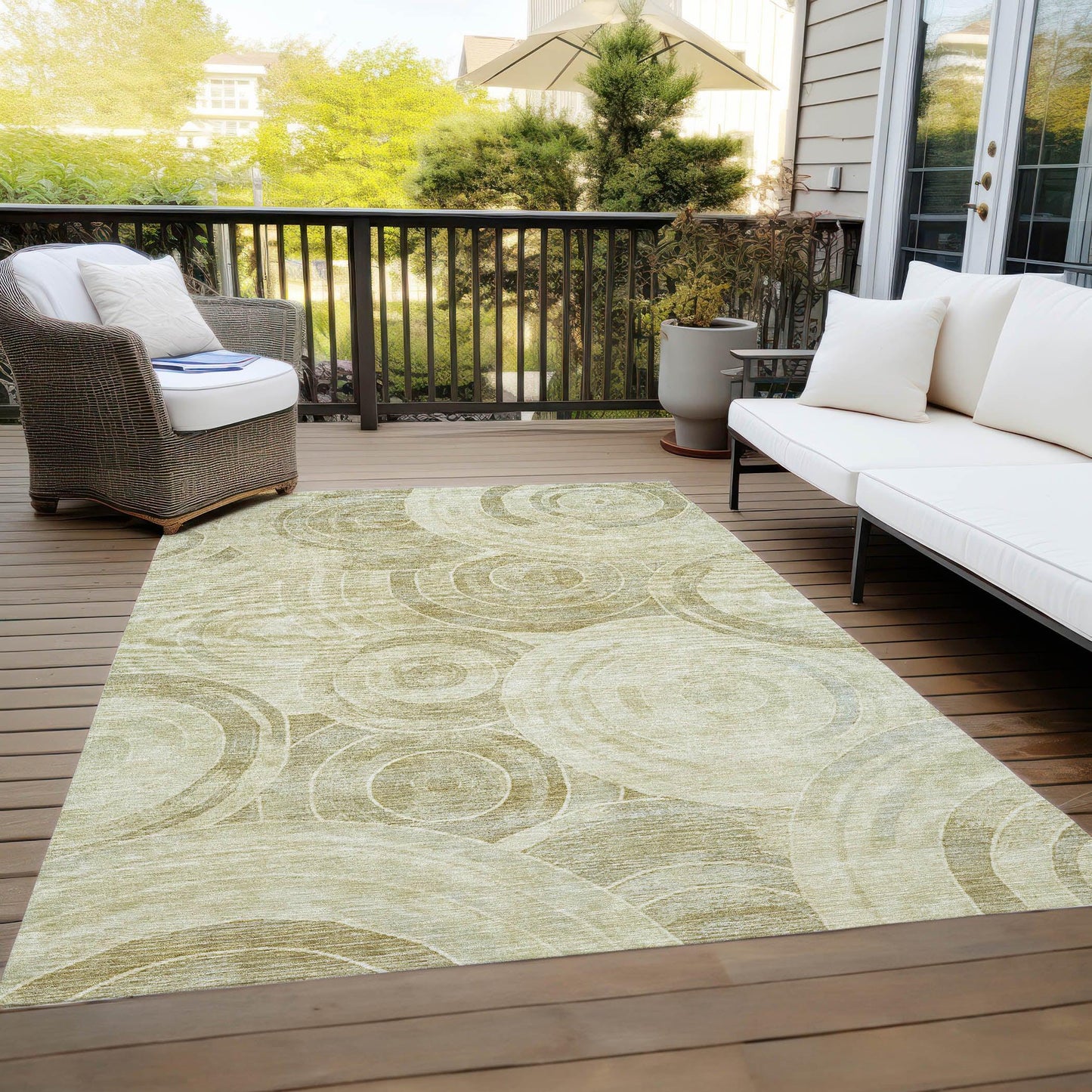 Jaelain Gold Washable Indoor-Outdoor Rug