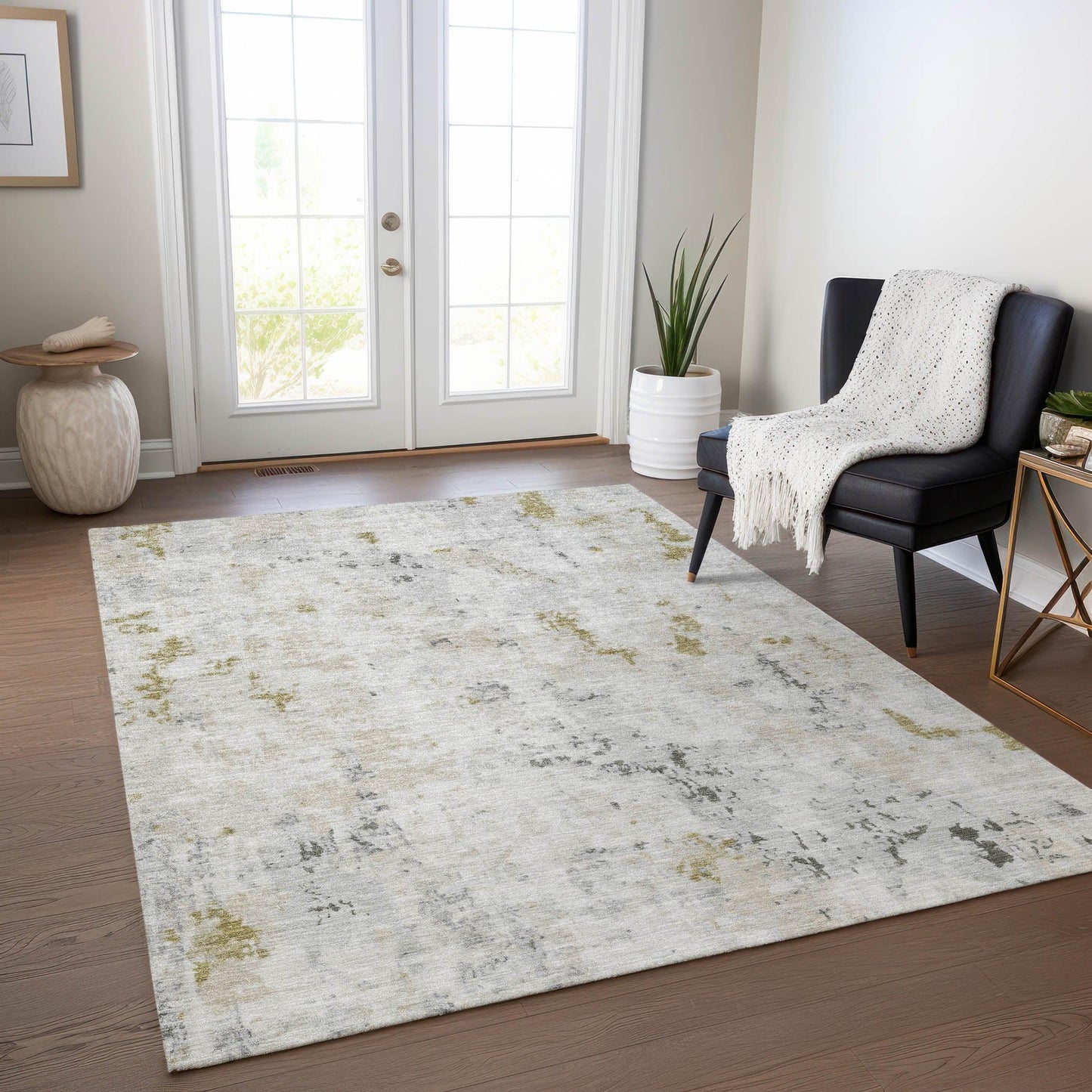 Jaelaris Ivory Washable Indoor-Outdoor Rug