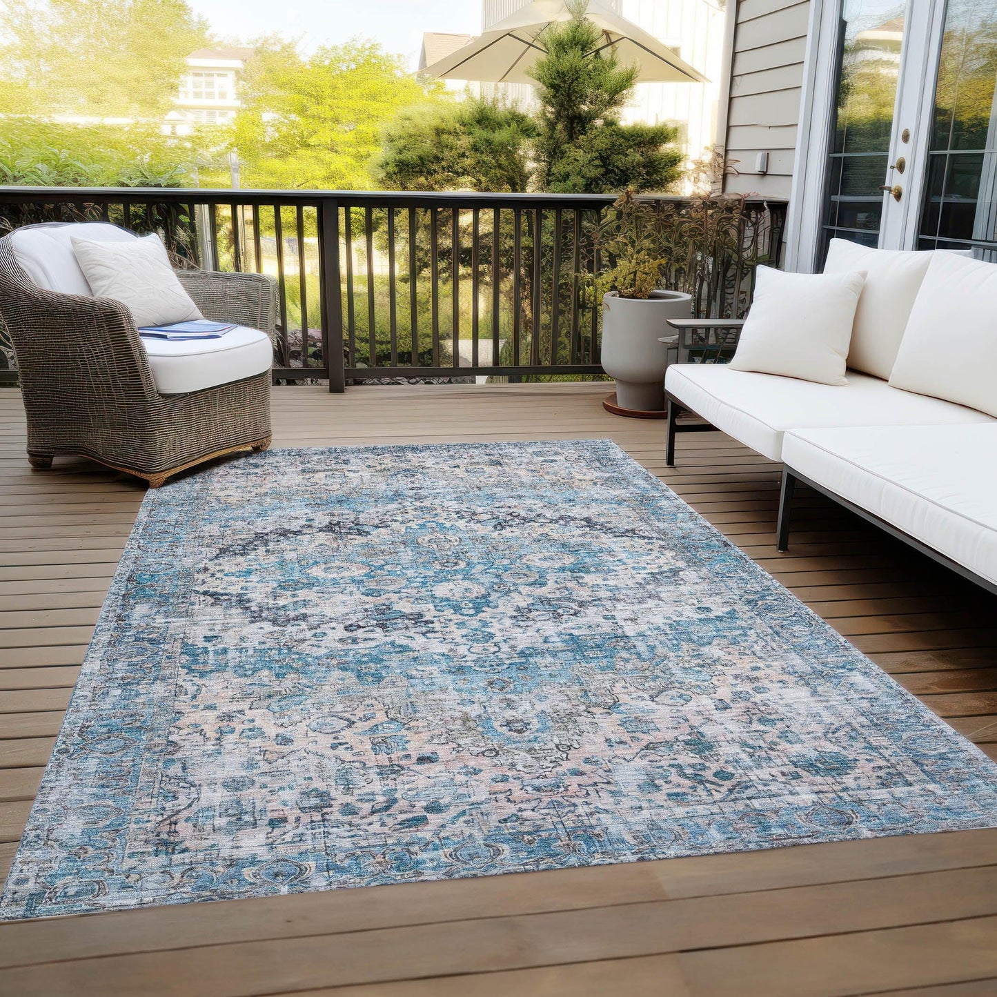 Jaelien Blue Washable Indoor-Outdoor Rug