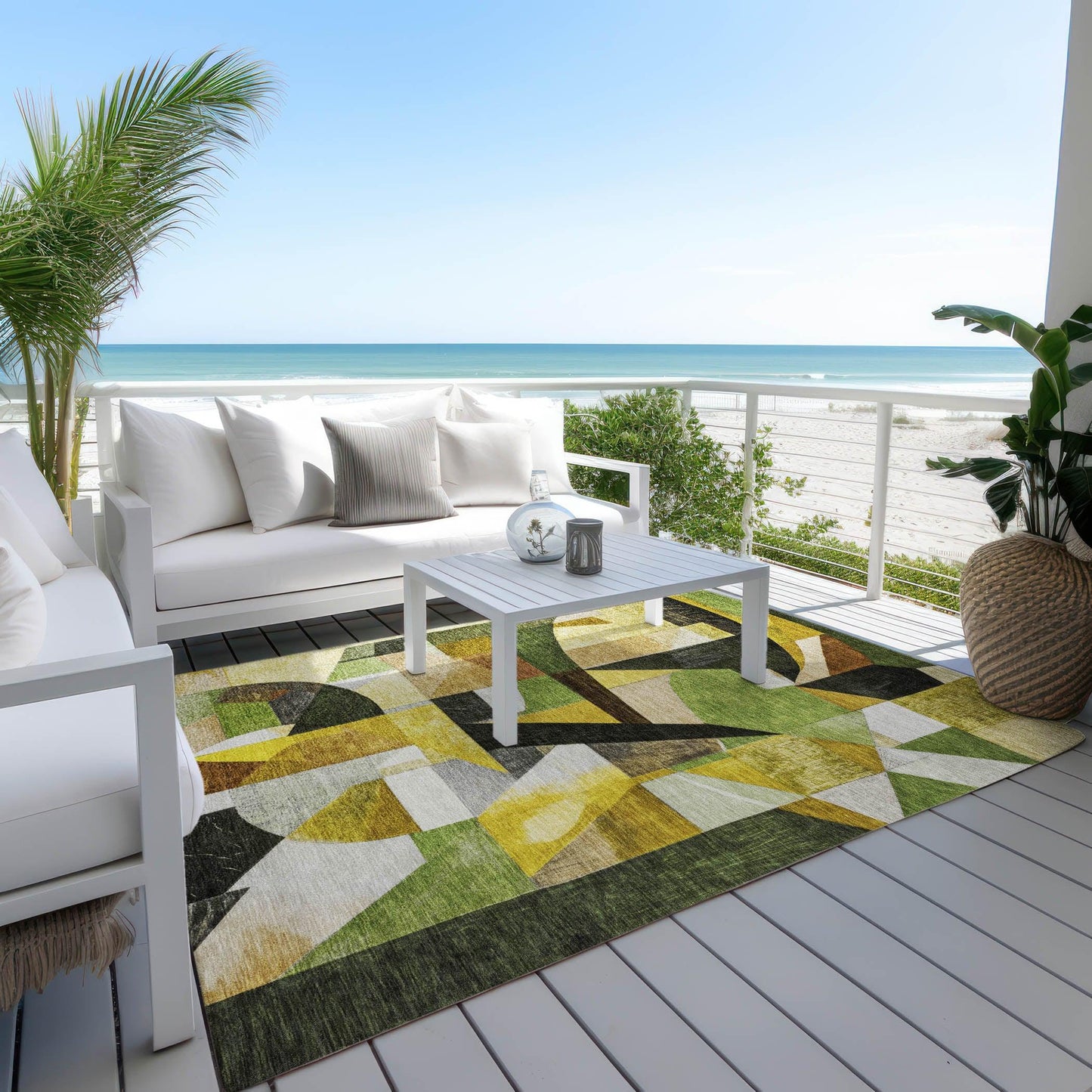 Jaelira Green Washable Indoor-Outdoor Rug