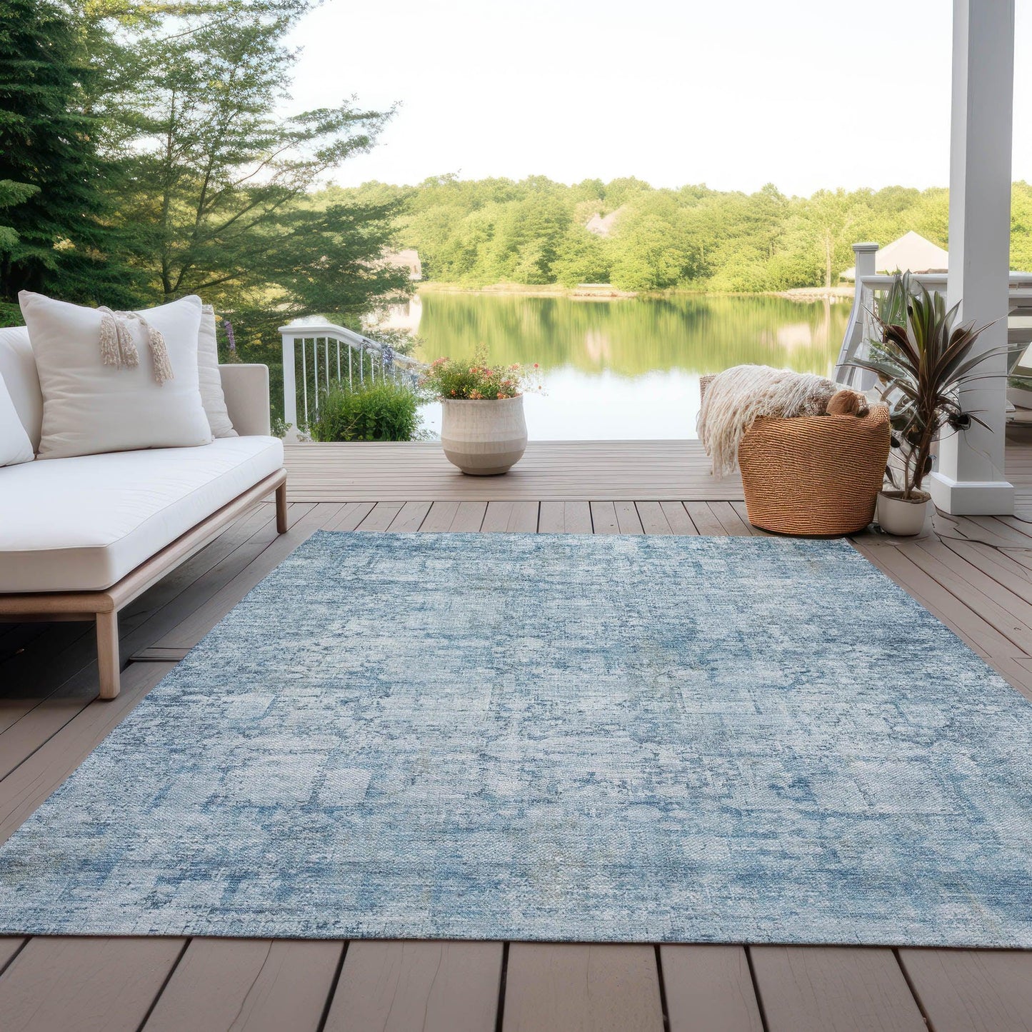 Kaelien Blue Washable Indoor-Outdoor Rug