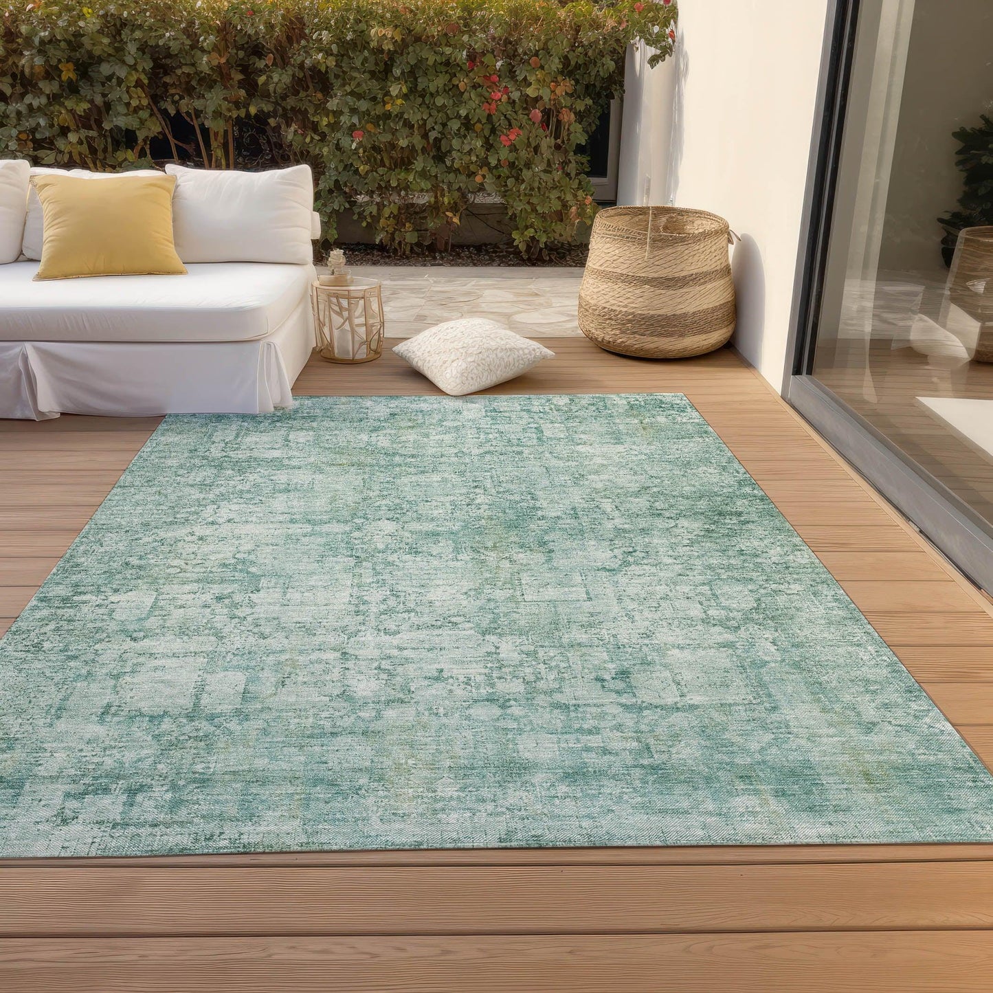 Kaelien Teal Washable Indoor-Outdoor Rug