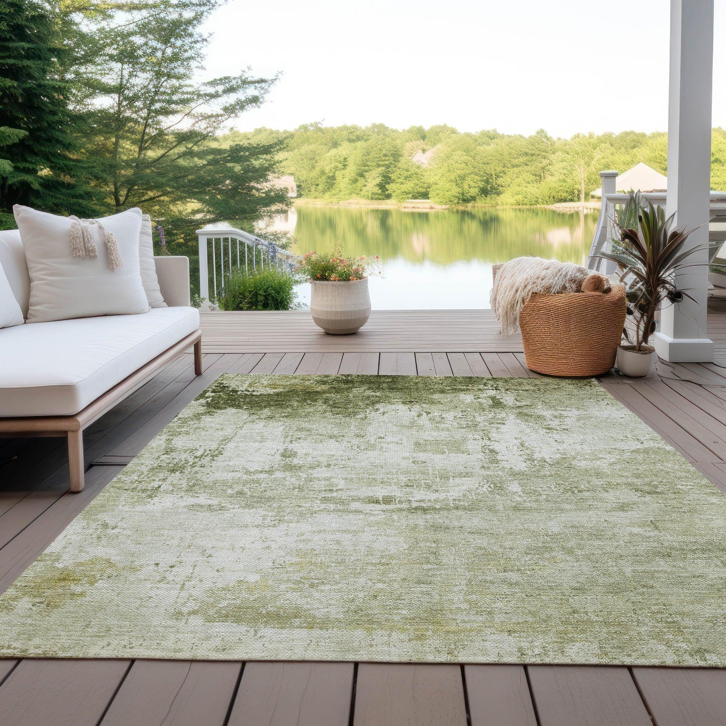 Kaelira Green Washable Indoor-Outdoor Rug
