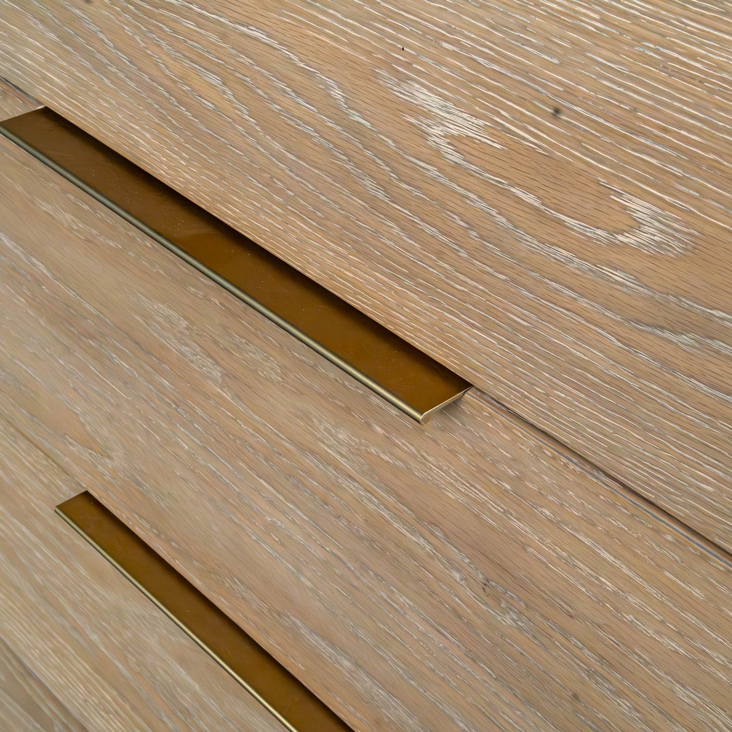 Kamelia Four Drawers Wood Chest