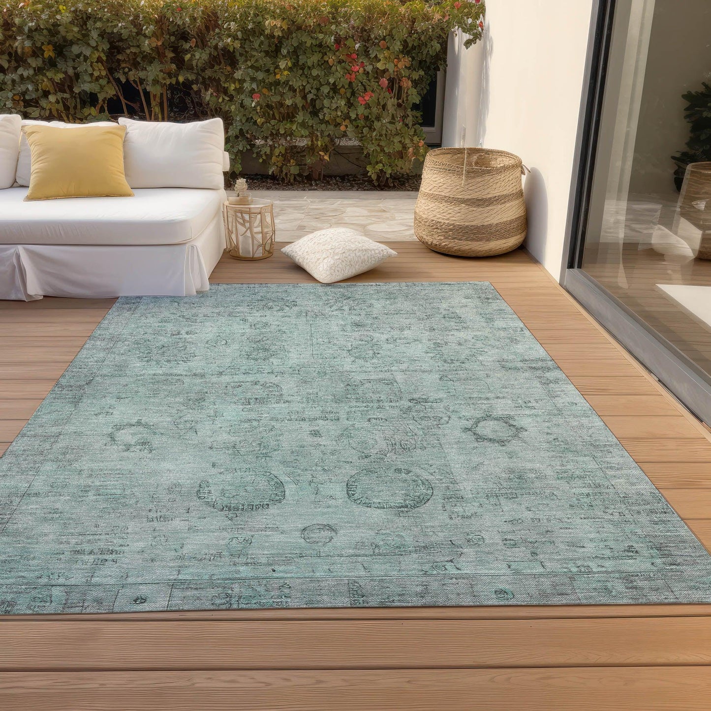 Laeanor Teal Washable Indoor-Outdoor Rug
