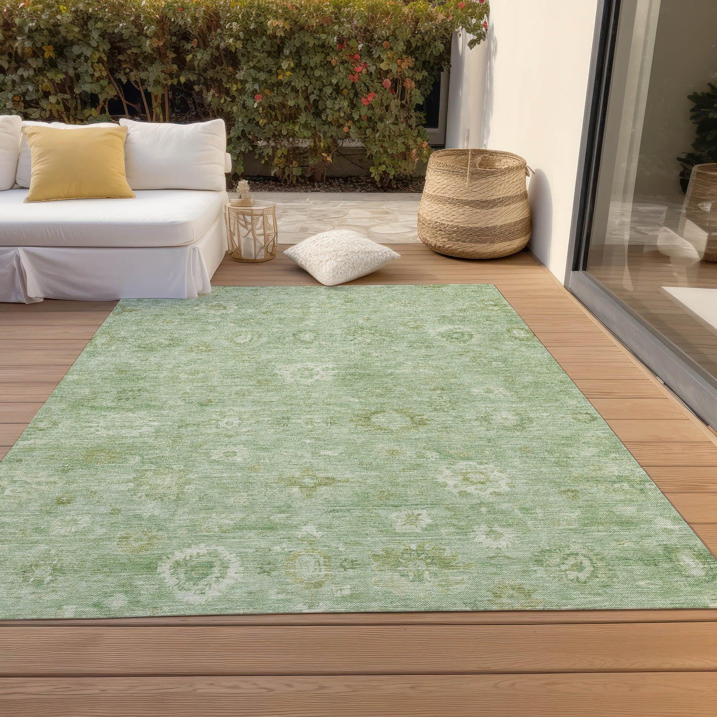 Laeara Aloe Washable Indoor-Outdoor Rug