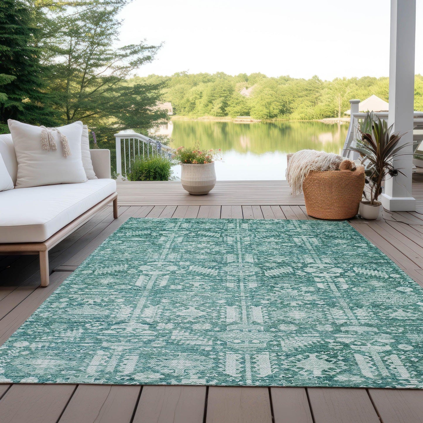 Laearis Teal Washable Indoor-Outdoor Rug