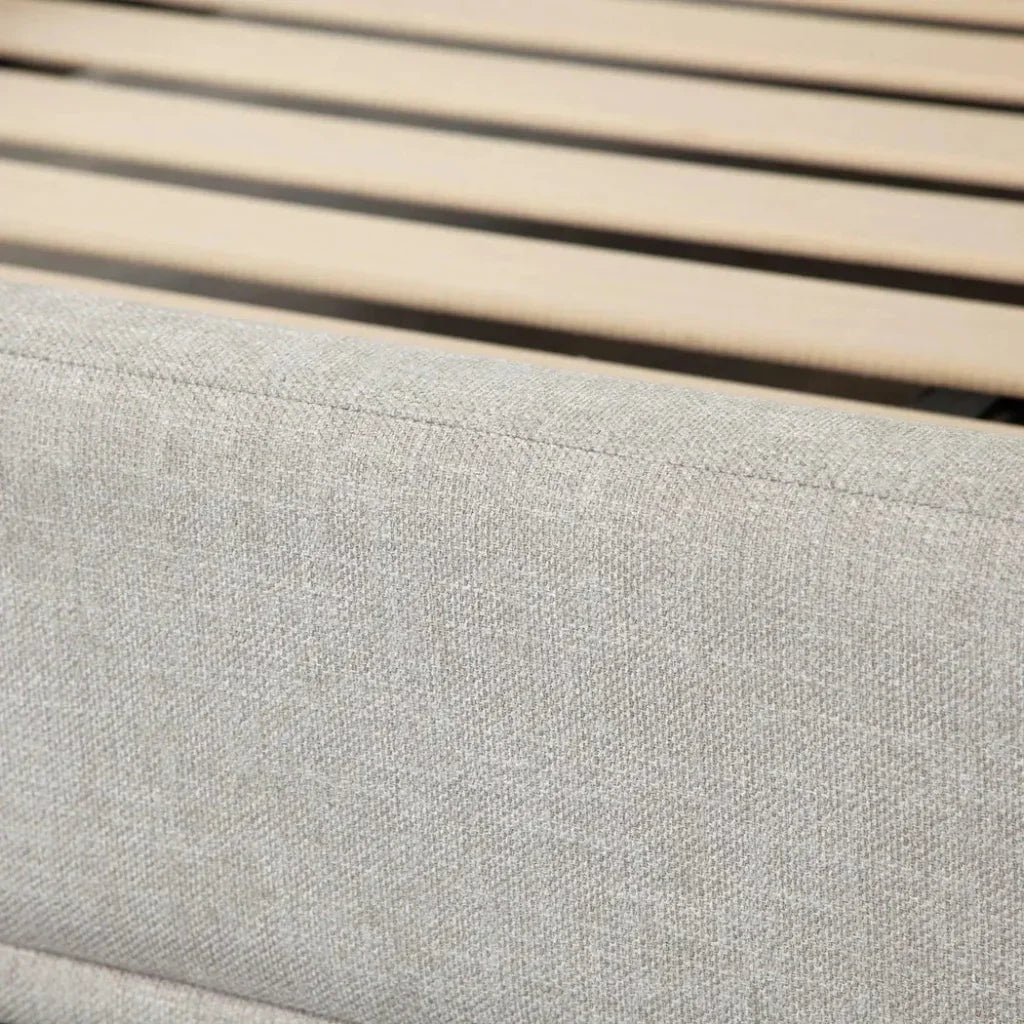 Leandro ClarksonLow Profile Bed Frame - LOOMLAN - Diamond Sofa - Beds