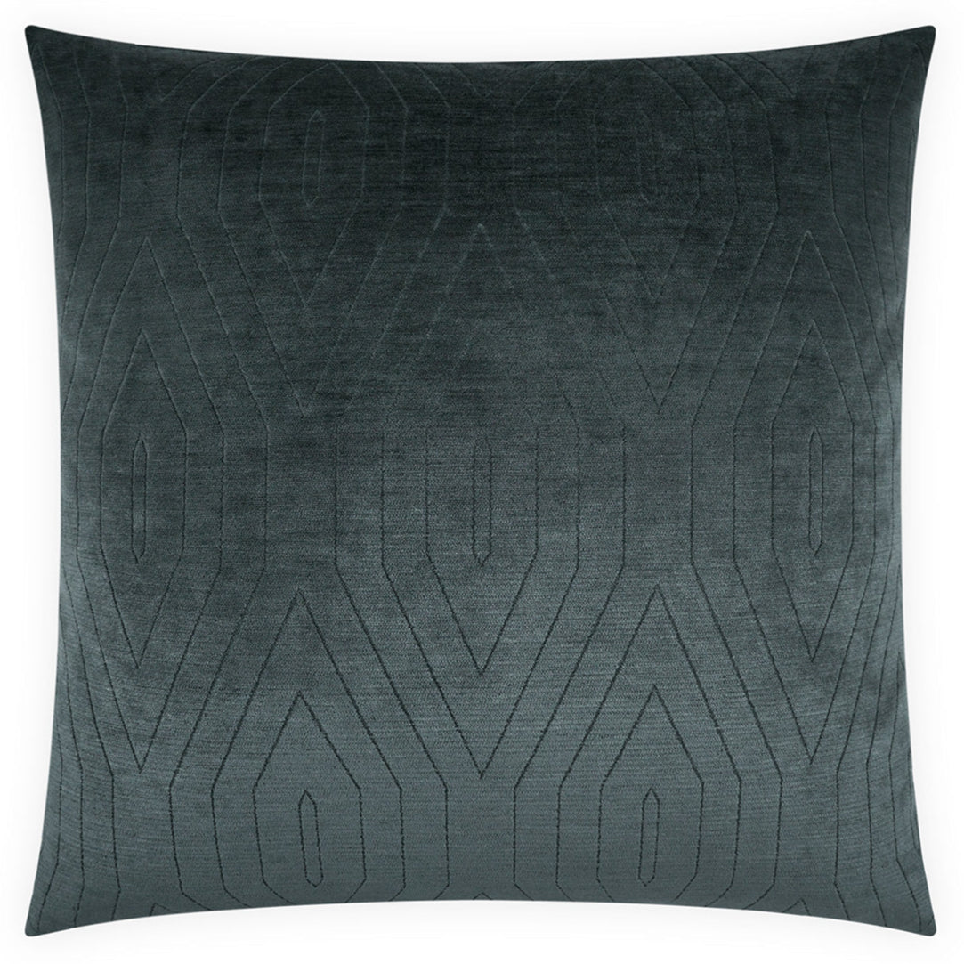 Lisse Handmade Throw Pillow