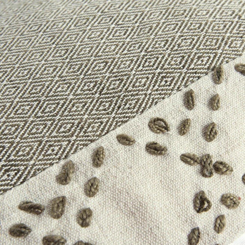 Lois Outdoor Throw Pillow With Tassels-Outdoor Pillows-LOOMLAN-LOOMLAN