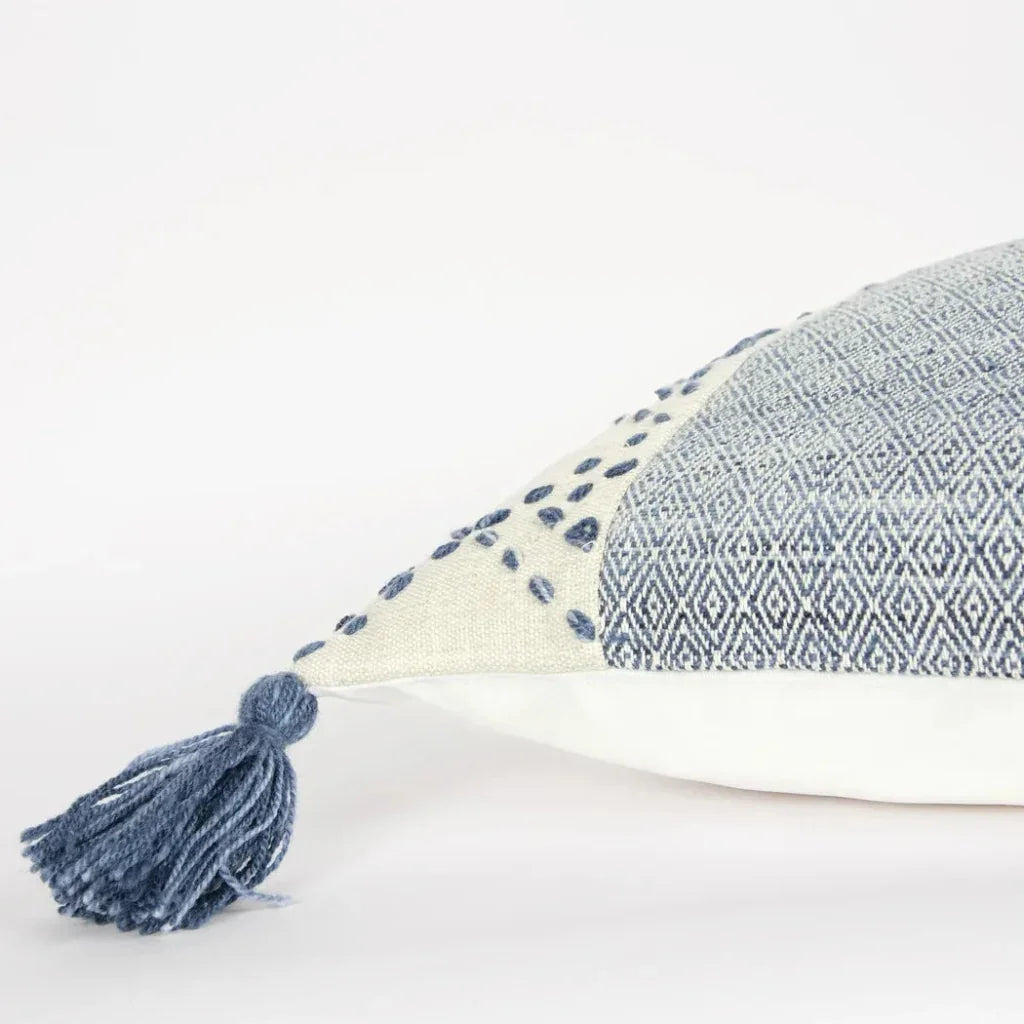 Lois Outdoor Throw Pillow With Tassels-Outdoor Pillows-LOOMLAN-LOOMLAN