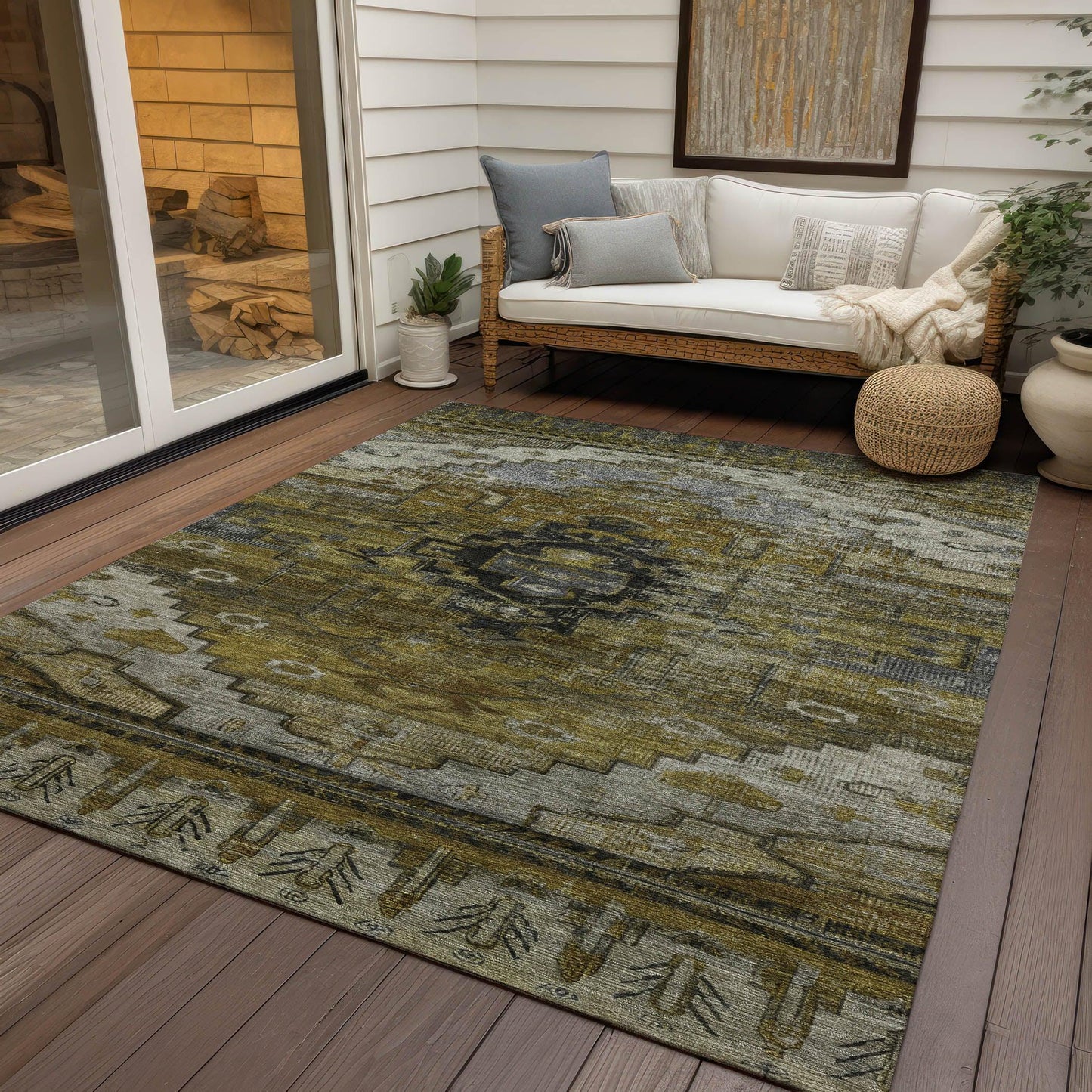 Maeain Brown Washable Indoor-Outdoor Rug