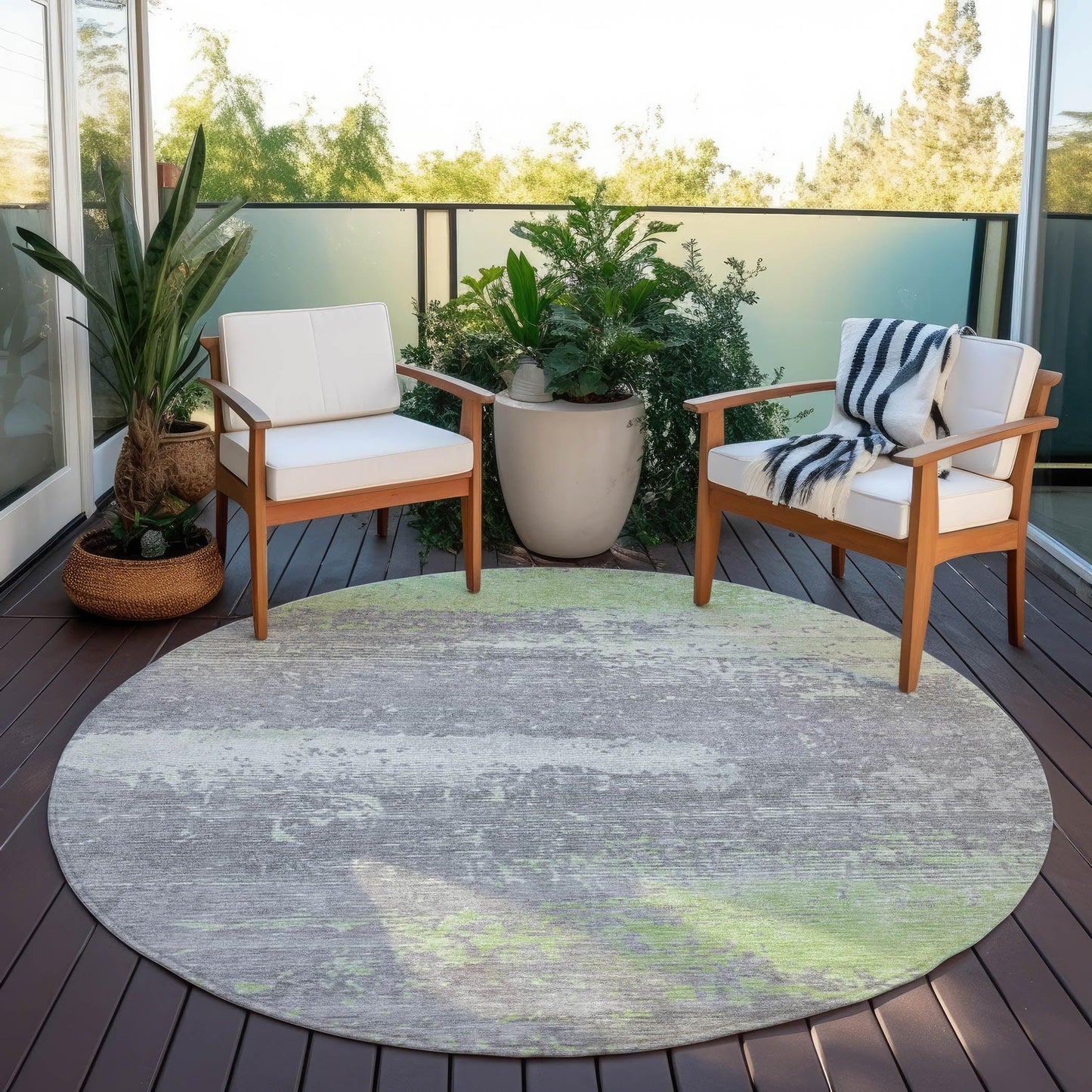 Maeanor Green Washable Indoor-Outdoor Rug