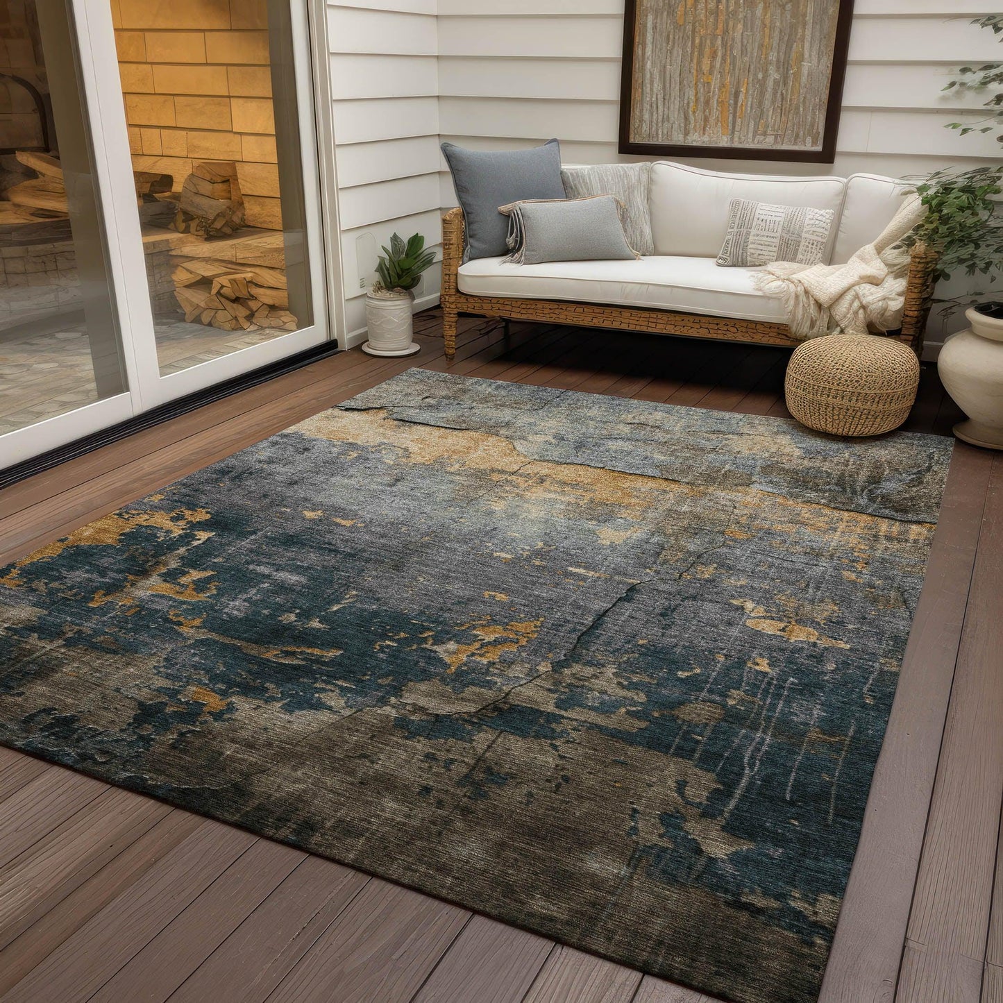 Maeel Gray Washable Indoor-Outdoor Rug