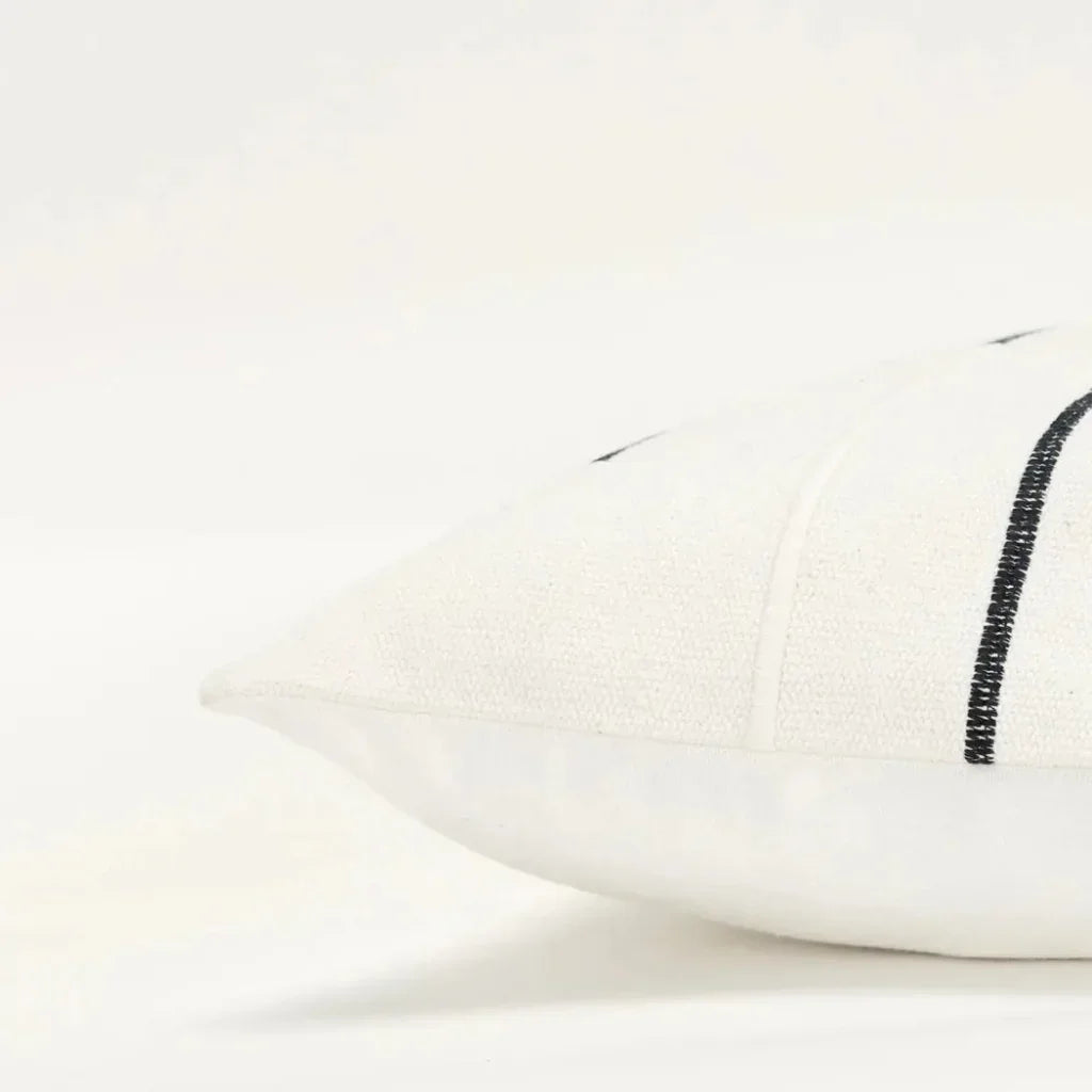 Modern Decorative Lumbar Pillows With Insert - LOOMLAN - LOOMLAN - Throw Pillows