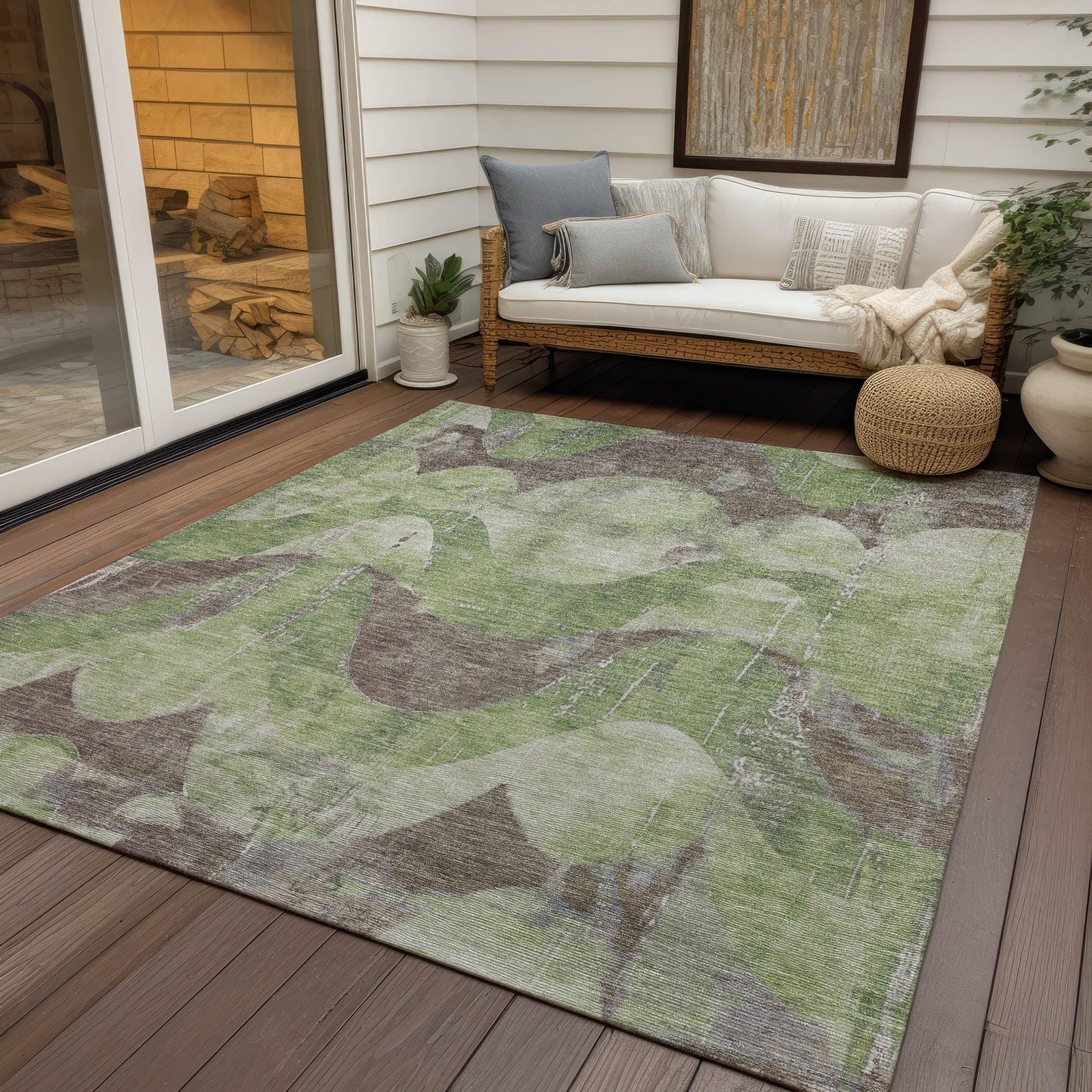 Naelara Green Washable Indoor-Outdoor Rug