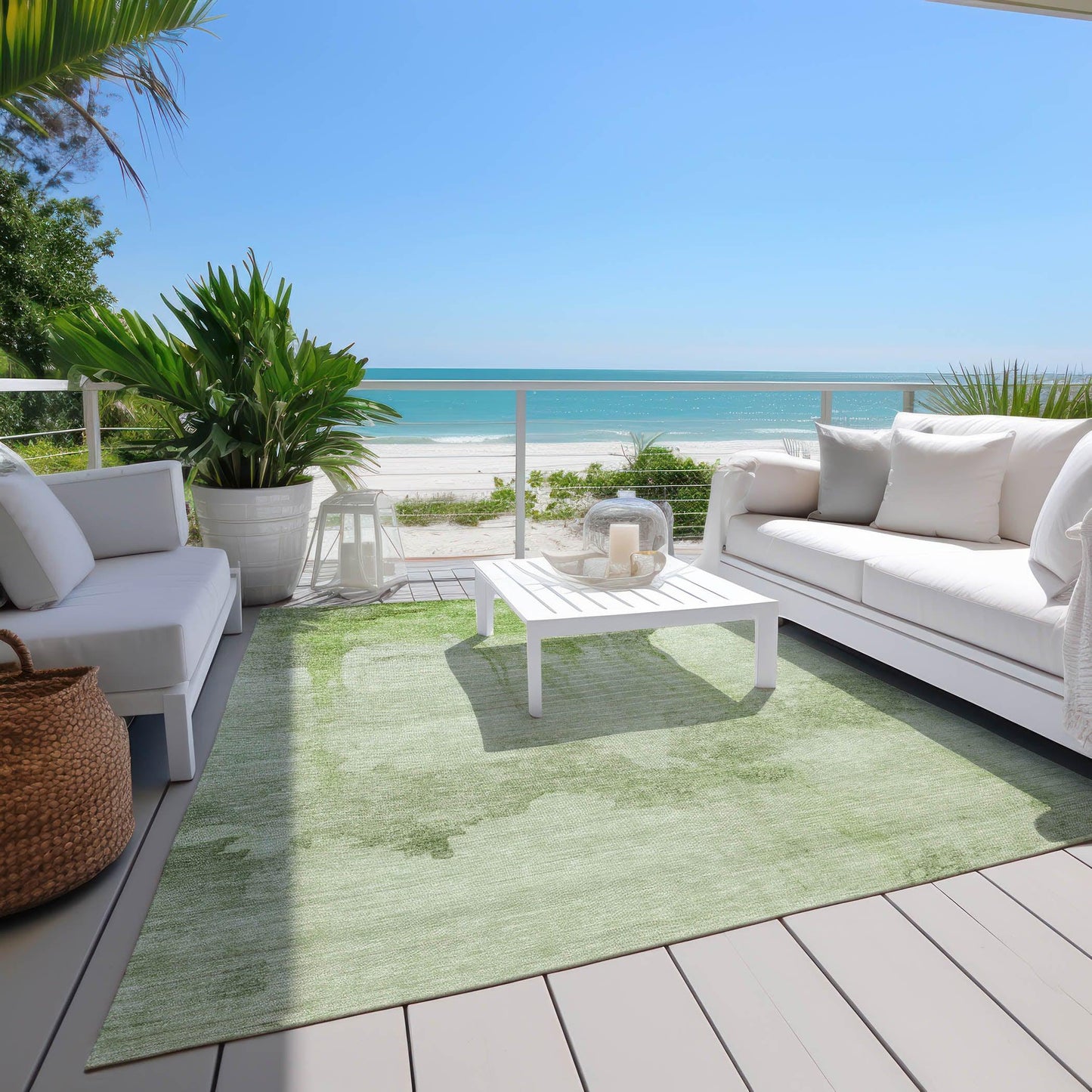 Naelon Green Washable Indoor-Outdoor Rug