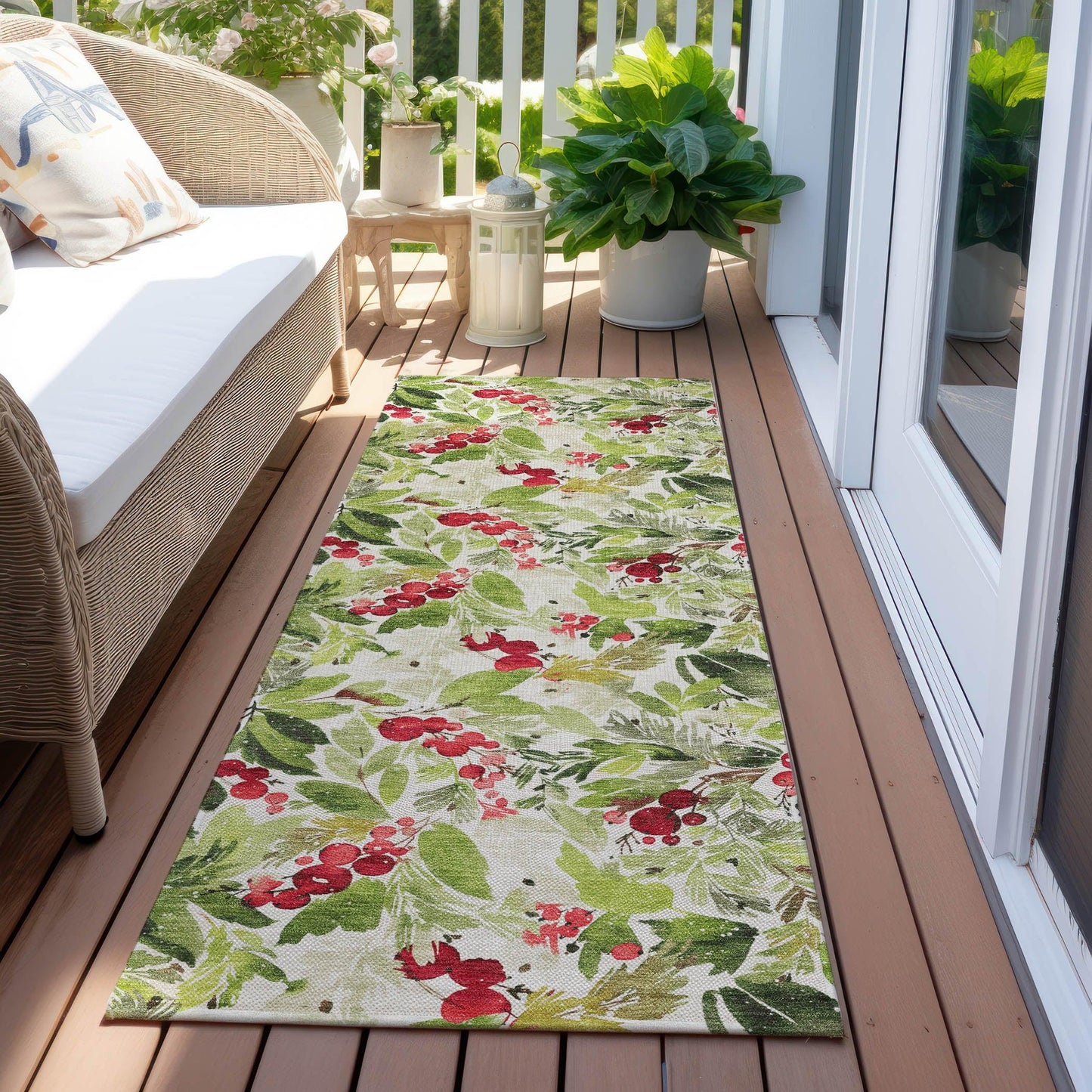 Paelora Green Washable Indoor-Outdoor Rug