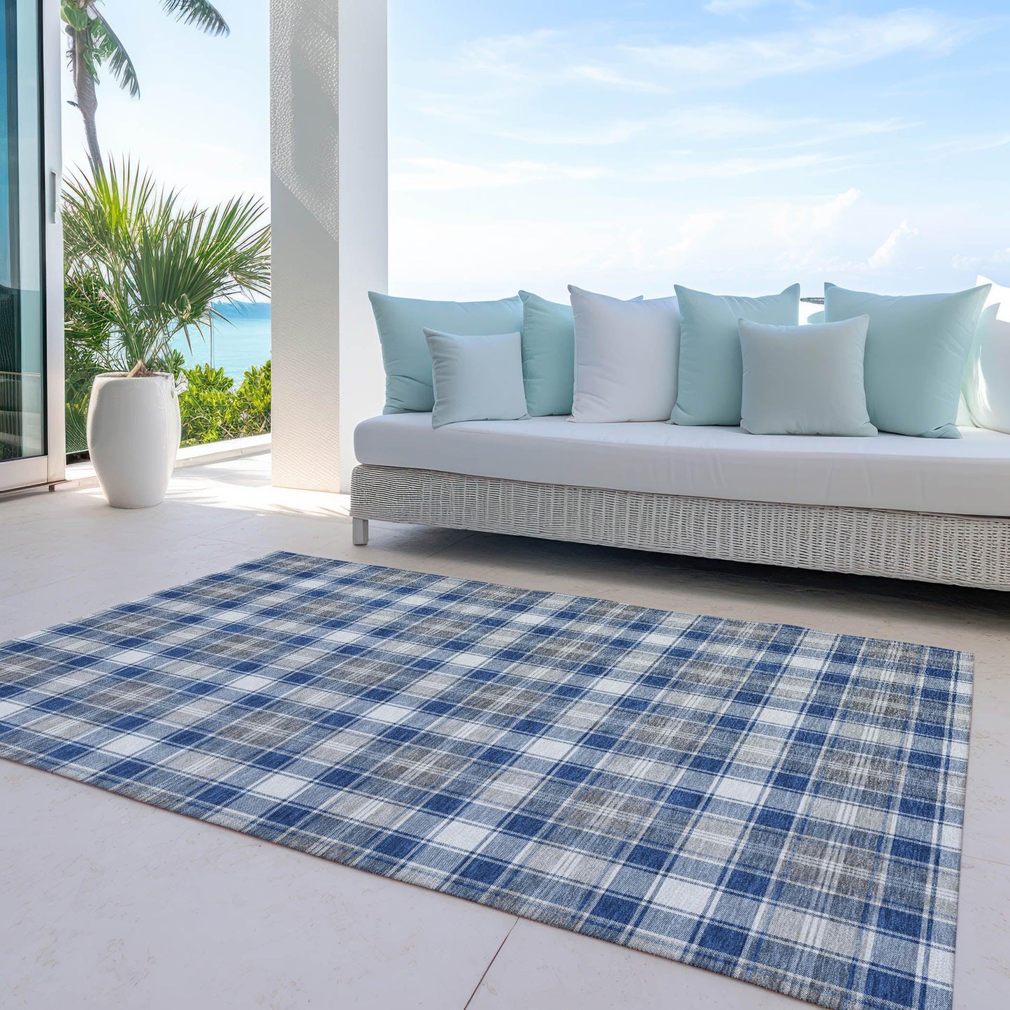Quaanor Blue Washable Indoor-Outdoor Rug