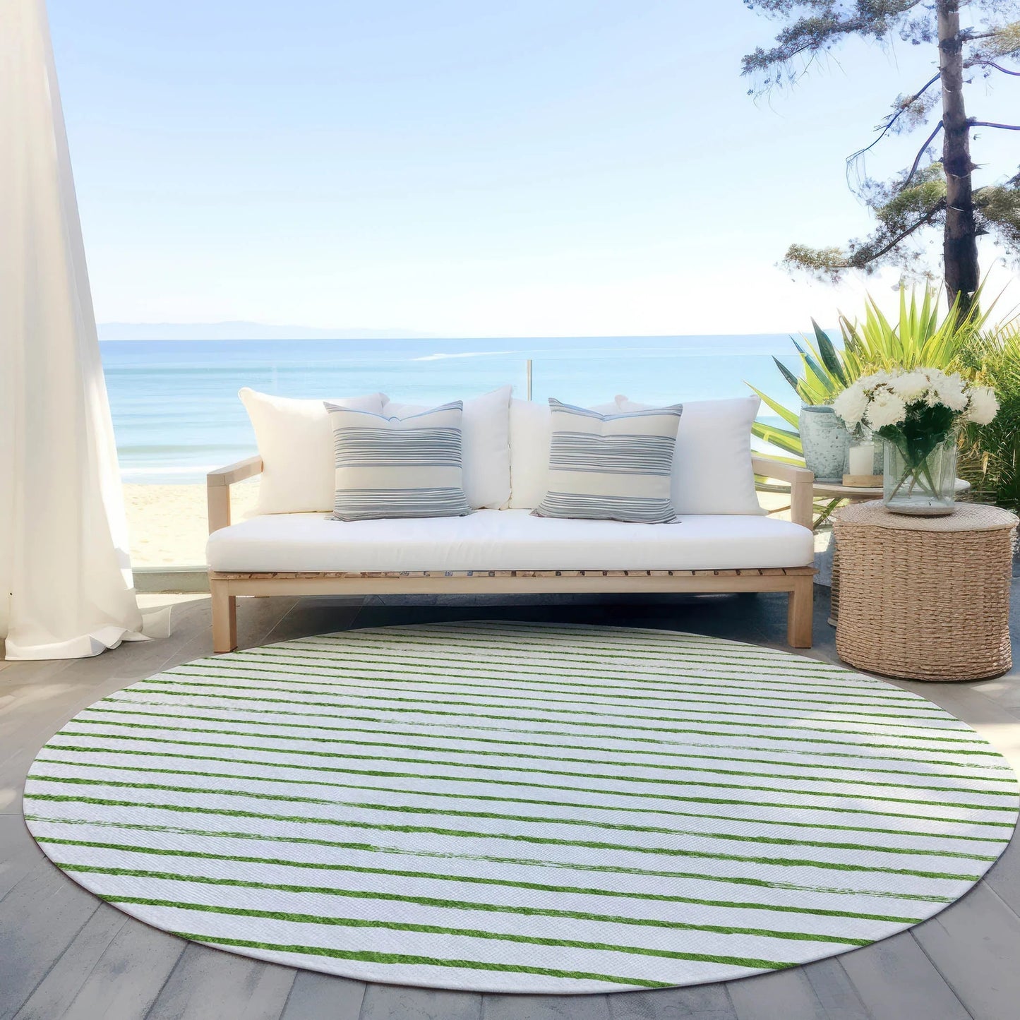 Quaaris Green Washable Indoor-Outdoor Rug