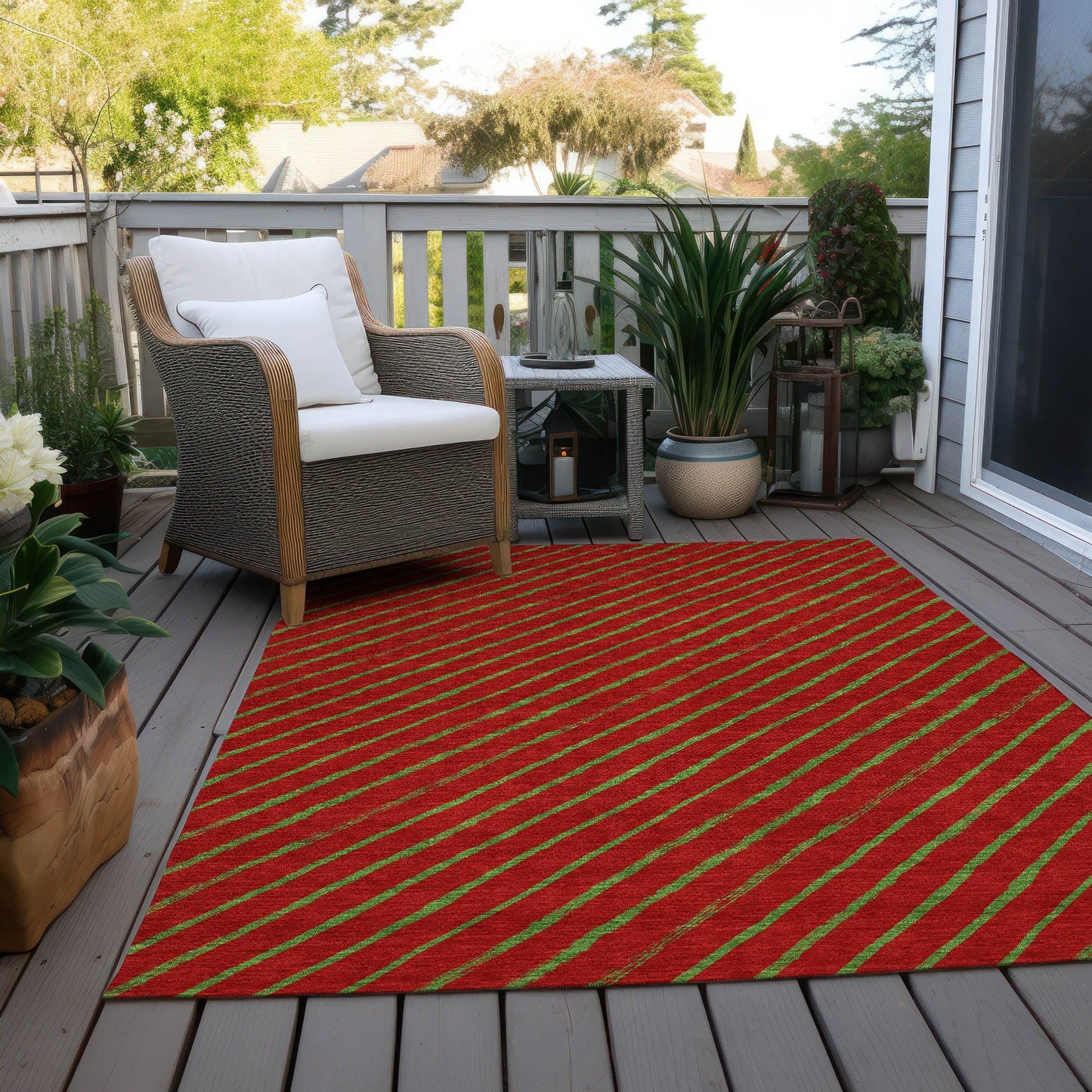Quaaris Merlot Washable Indoor-Outdoor Rug