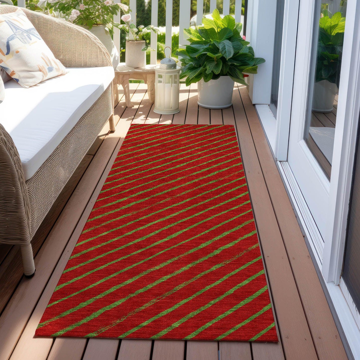 Quaaris Merlot Washable Indoor-Outdoor Rug