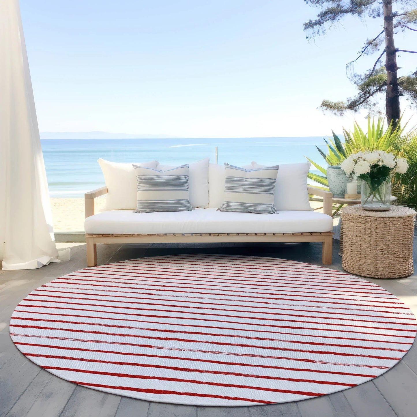 Quaaris Red Washable Indoor-Outdoor Rug