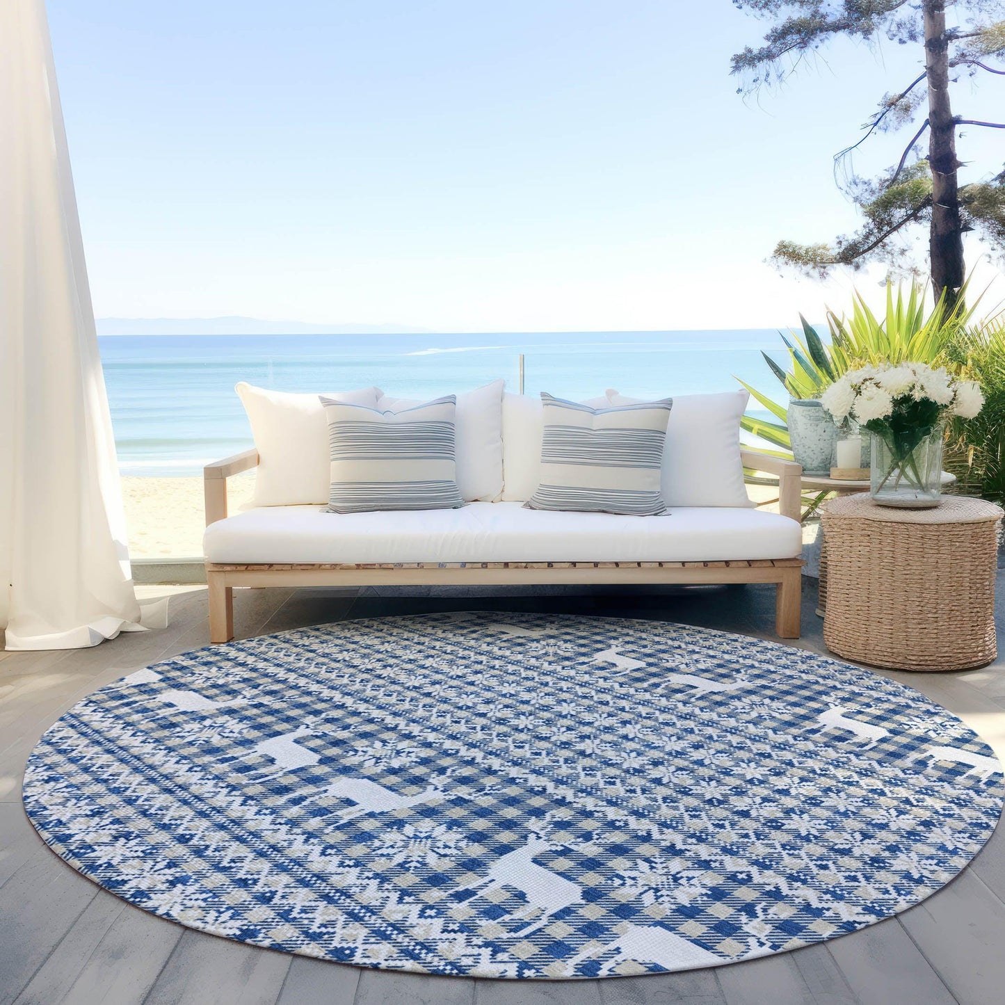 Quaas Blue Washable Indoor-Outdoor Rug