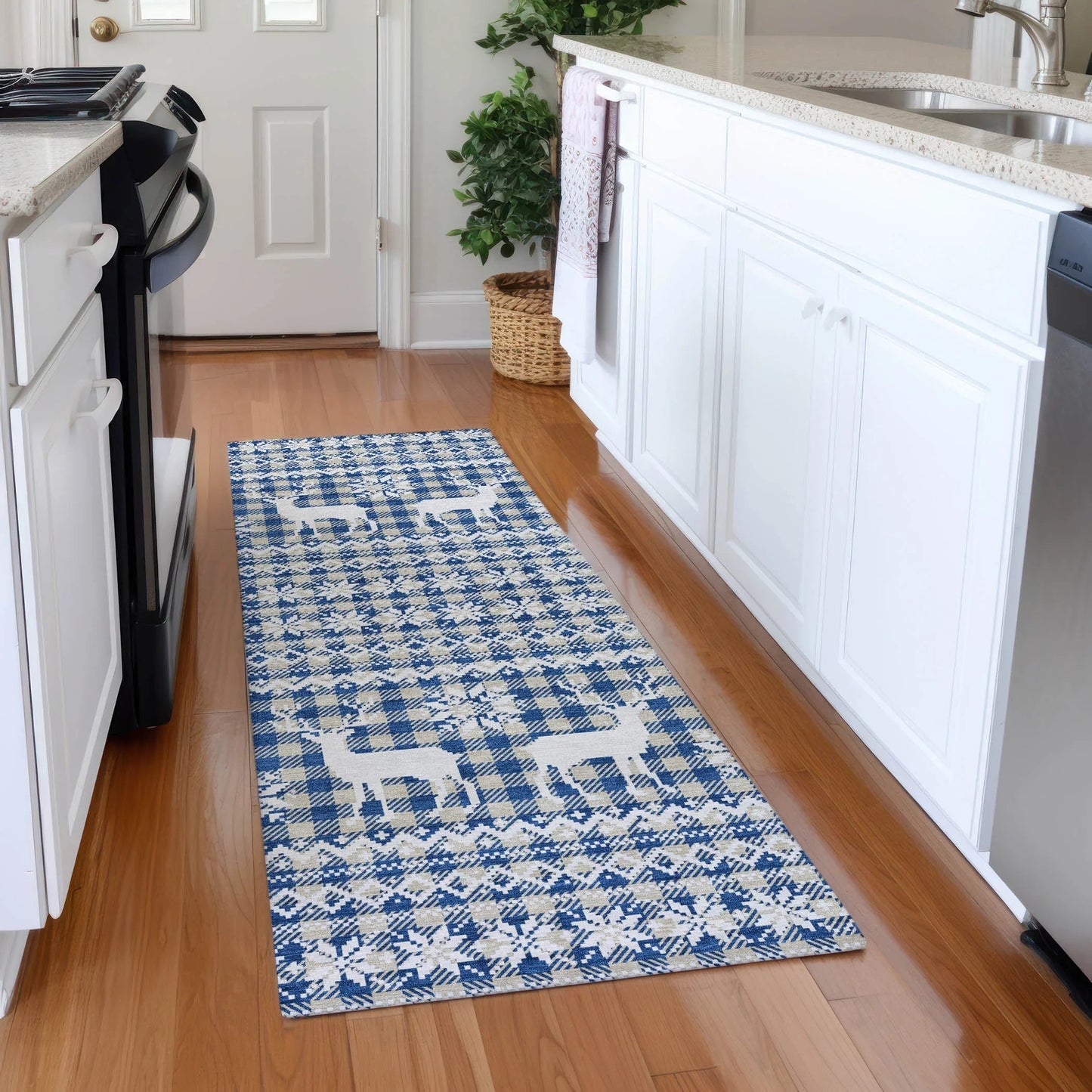 Quaas Blue Washable Indoor-Outdoor Rug